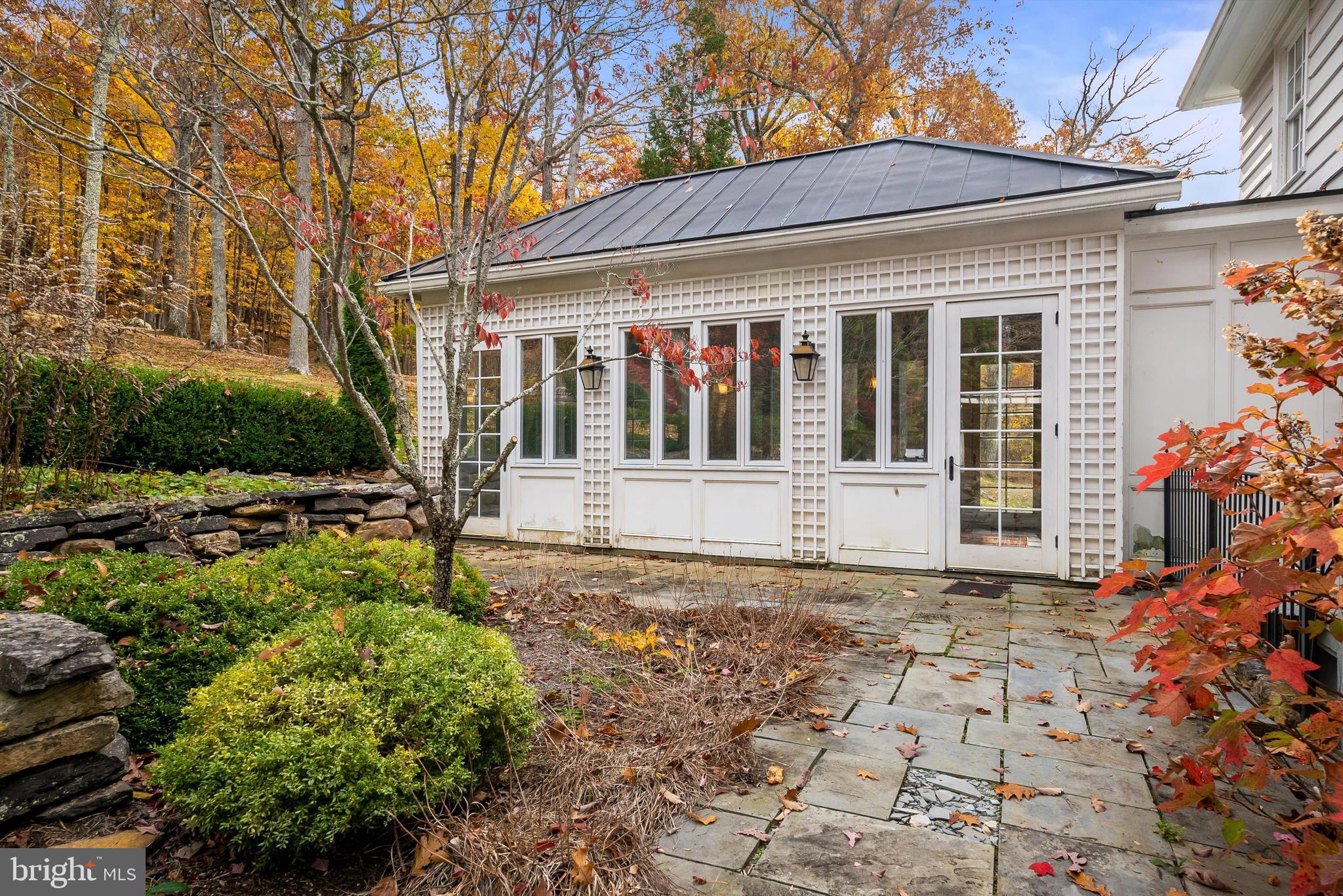 HOMESTEAD - Residential