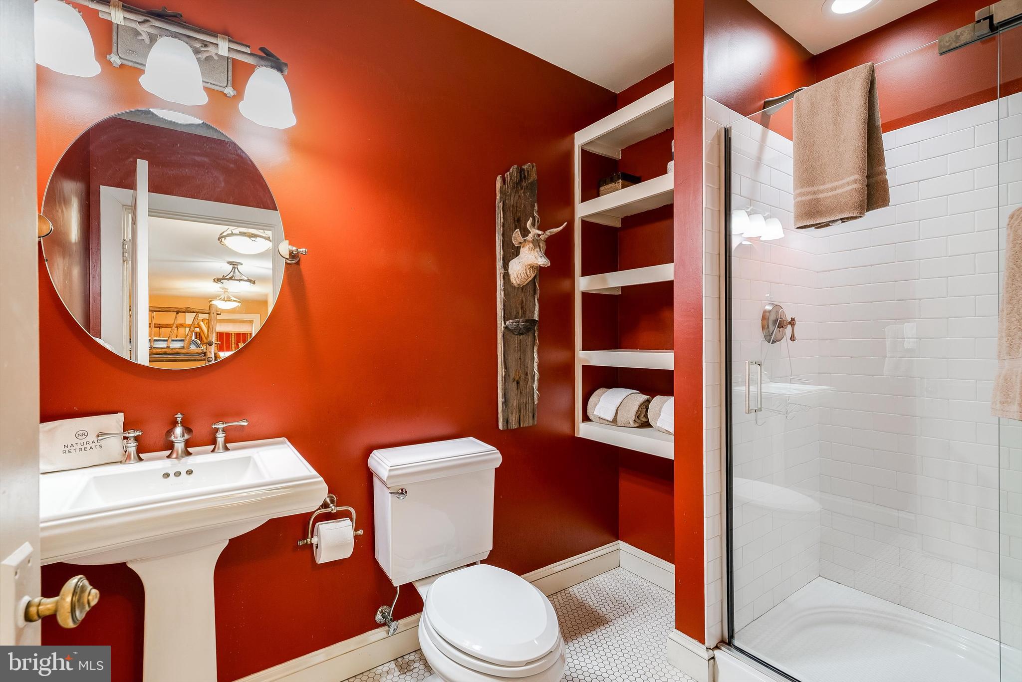 HOMESTEAD - Residential