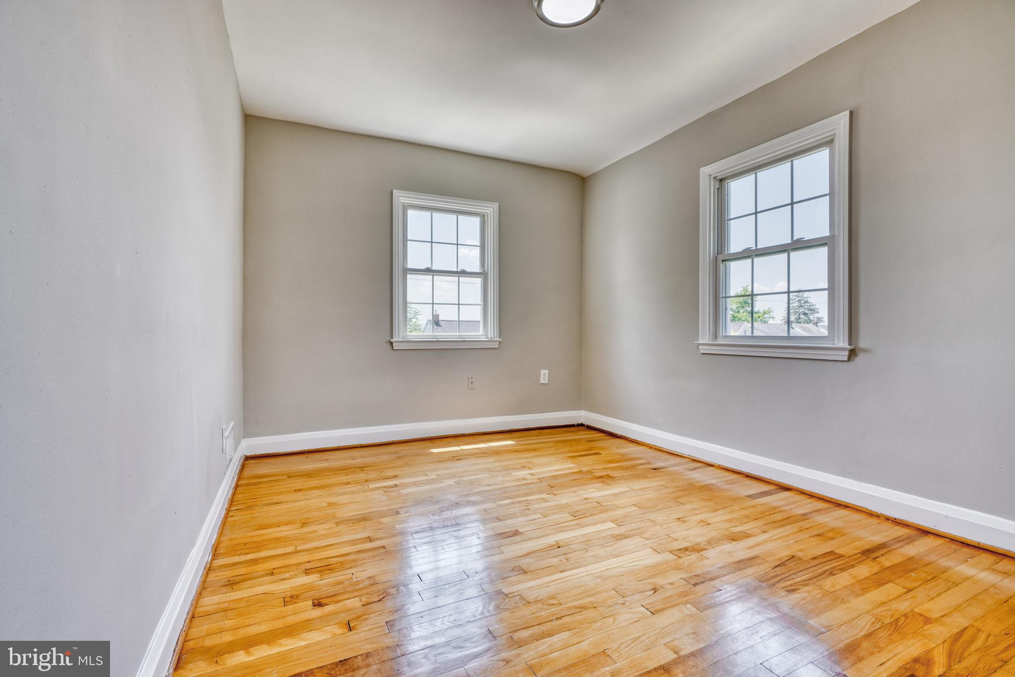 RIDGELEIGH - Residential Lease