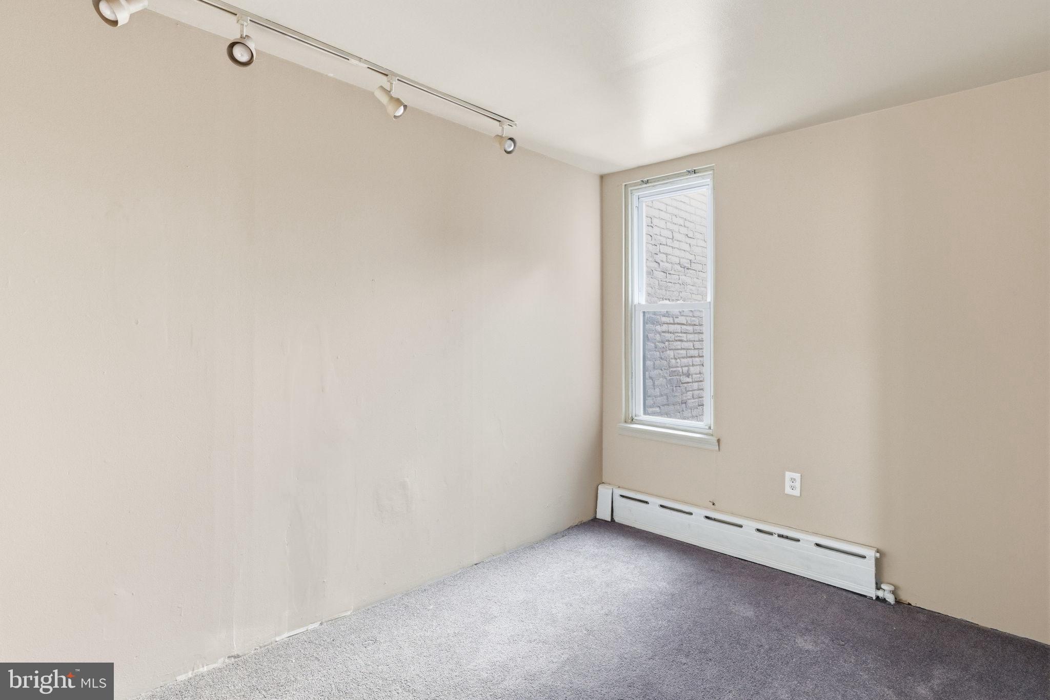 JUNIATA - Residential