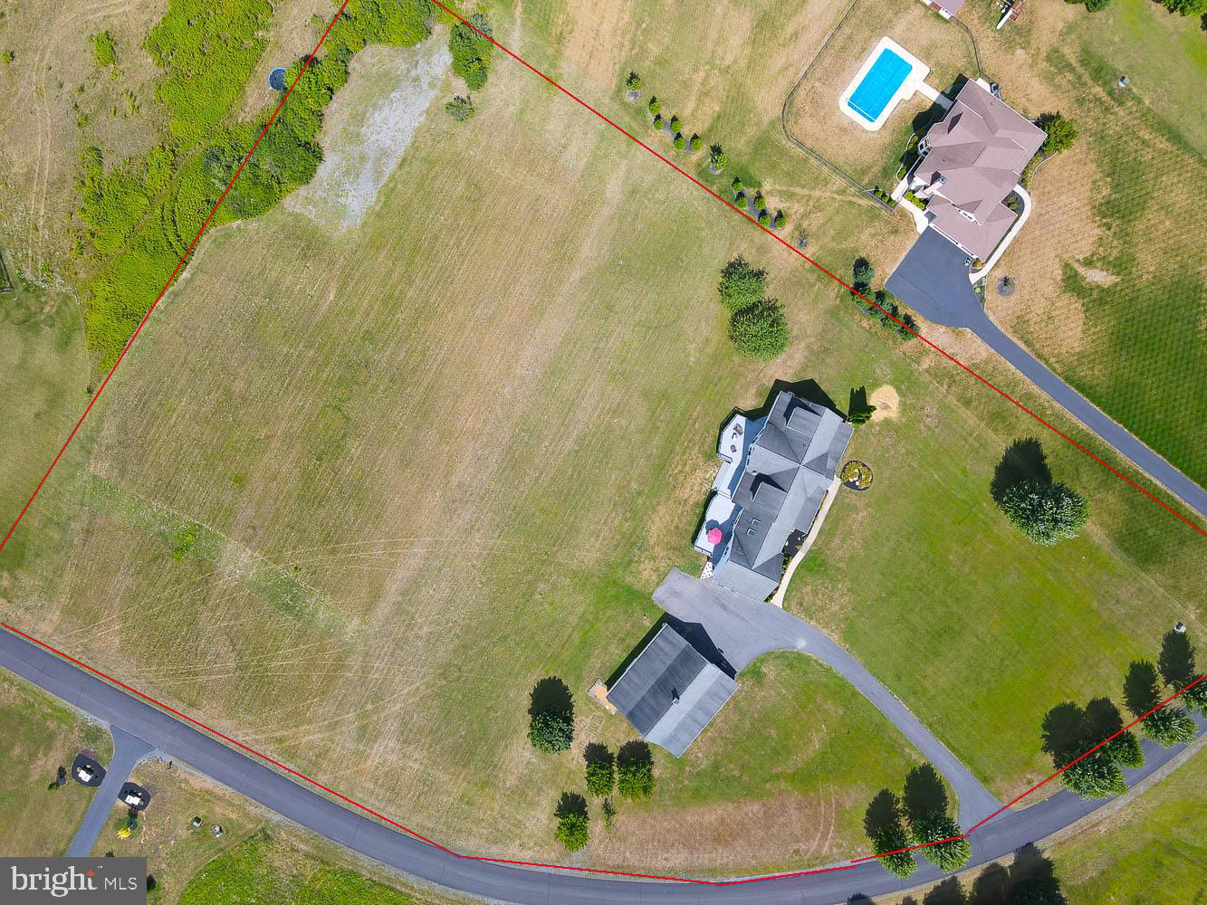 HIDDEN LAKES ESTATES - Residential