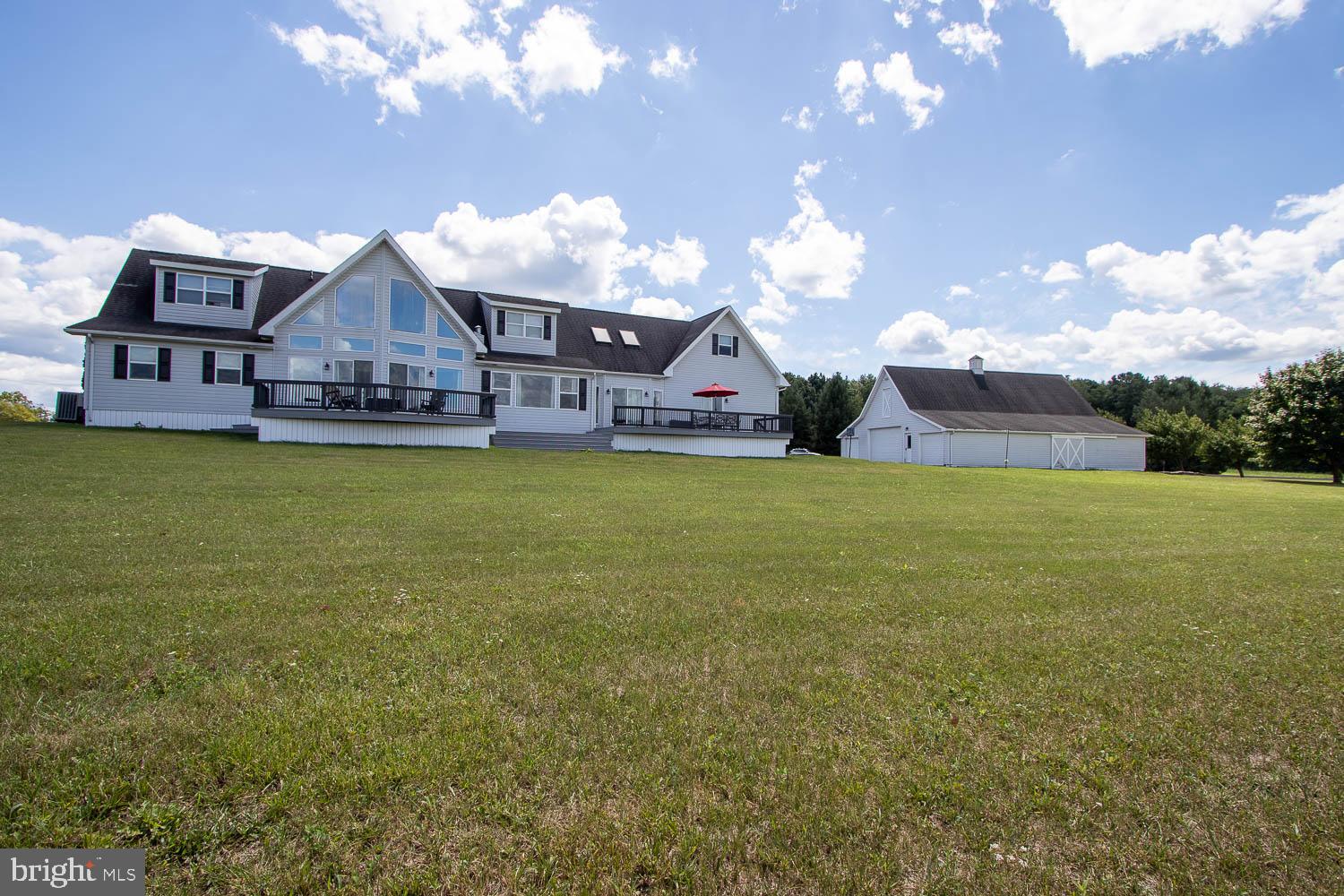 HIDDEN LAKES ESTATES - Residential