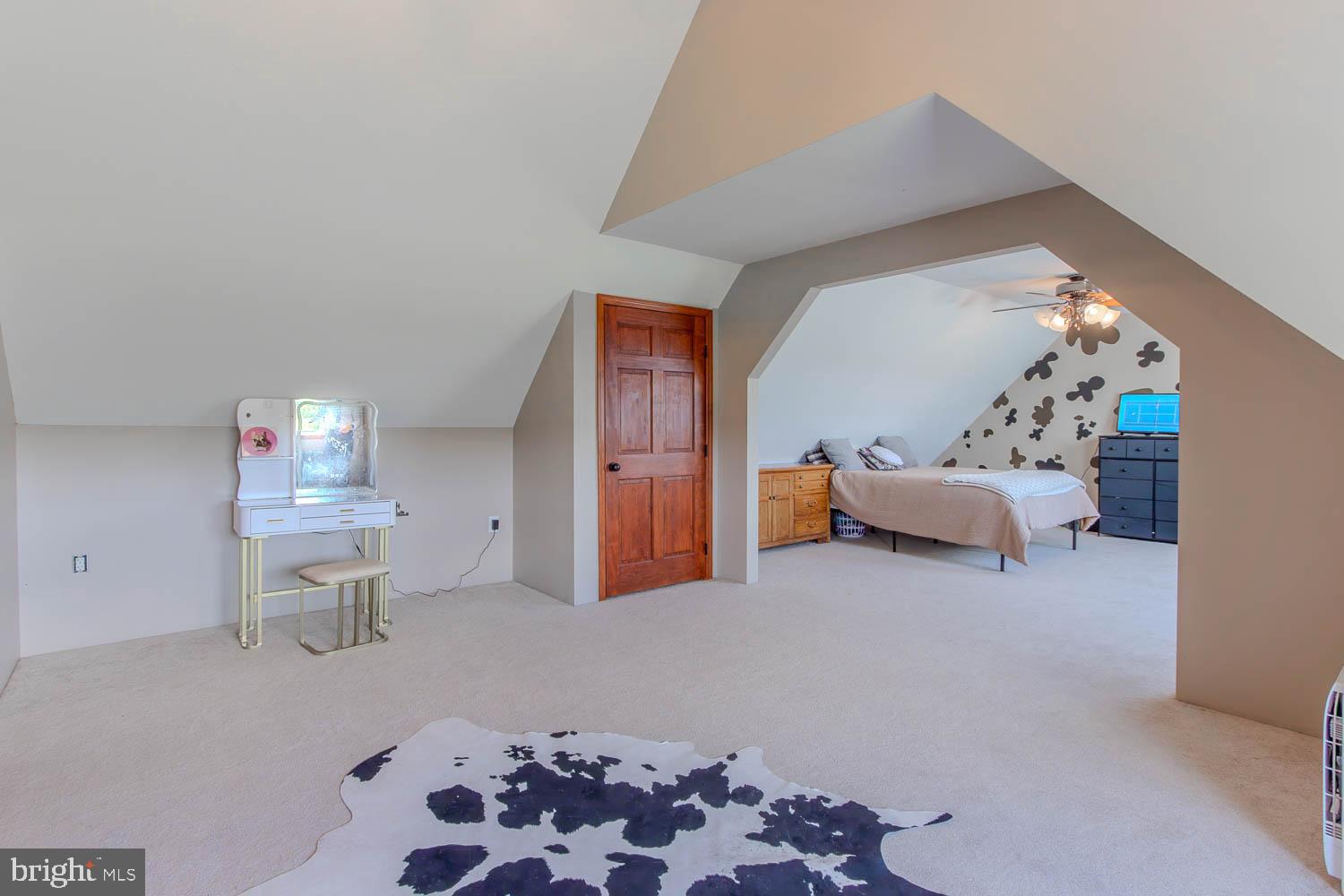 HIDDEN LAKES ESTATES - Residential