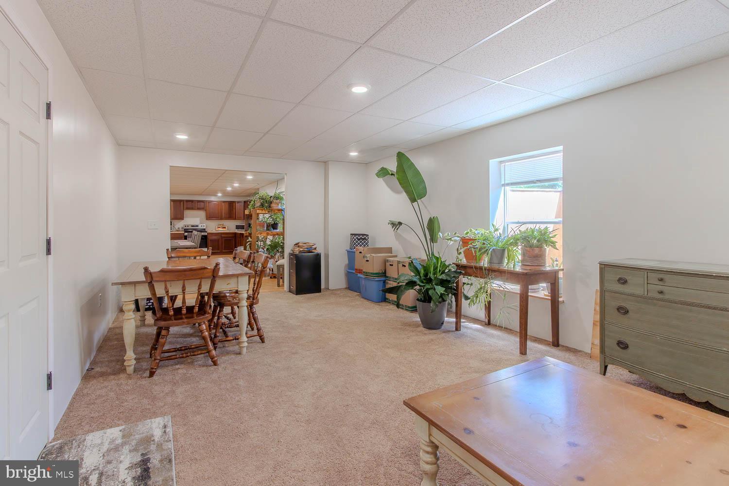 HIDDEN LAKES ESTATES - Residential