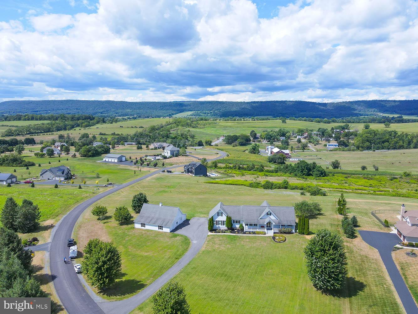 HIDDEN LAKES ESTATES - Residential