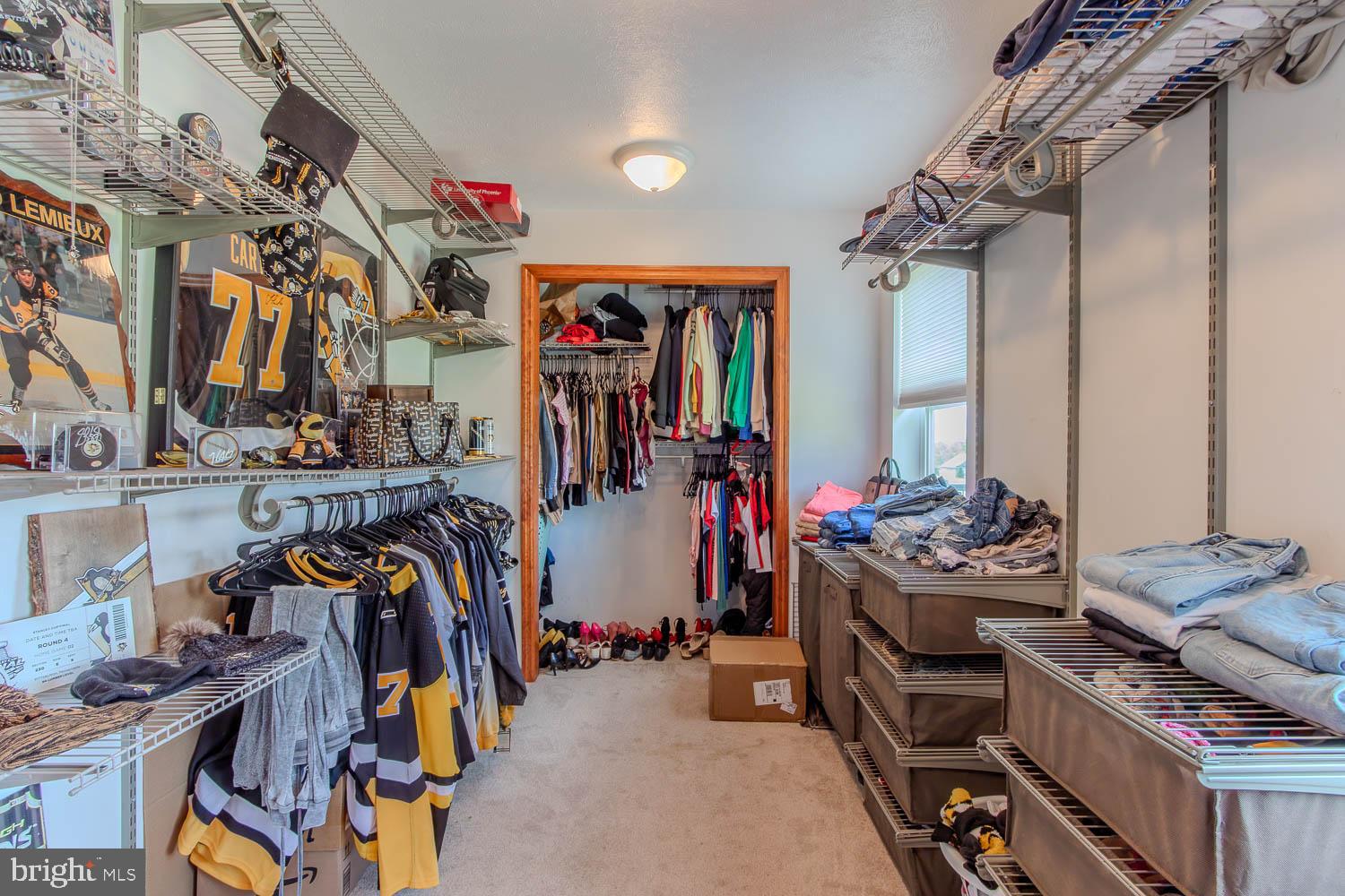 HIDDEN LAKES ESTATES - Residential