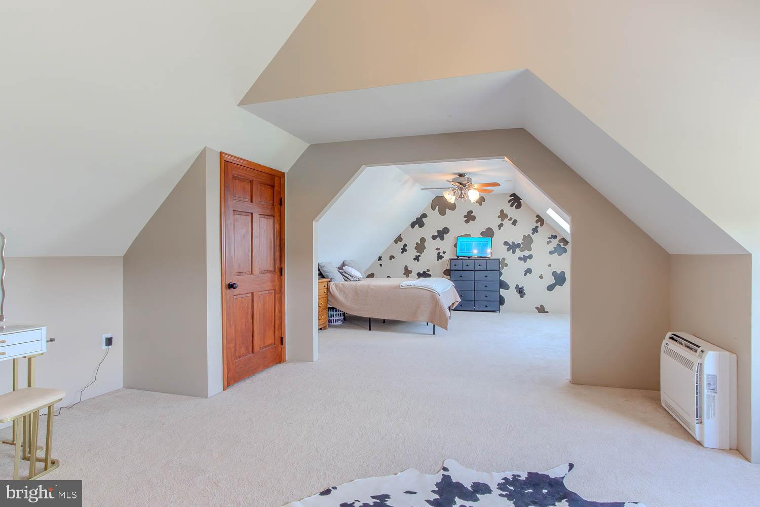 HIDDEN LAKES ESTATES - Residential