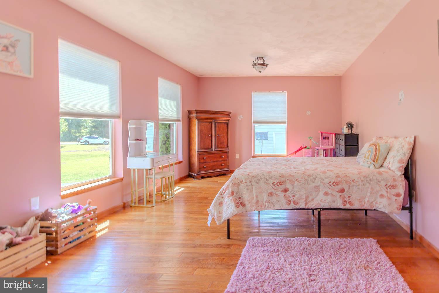 HIDDEN LAKES ESTATES - Residential