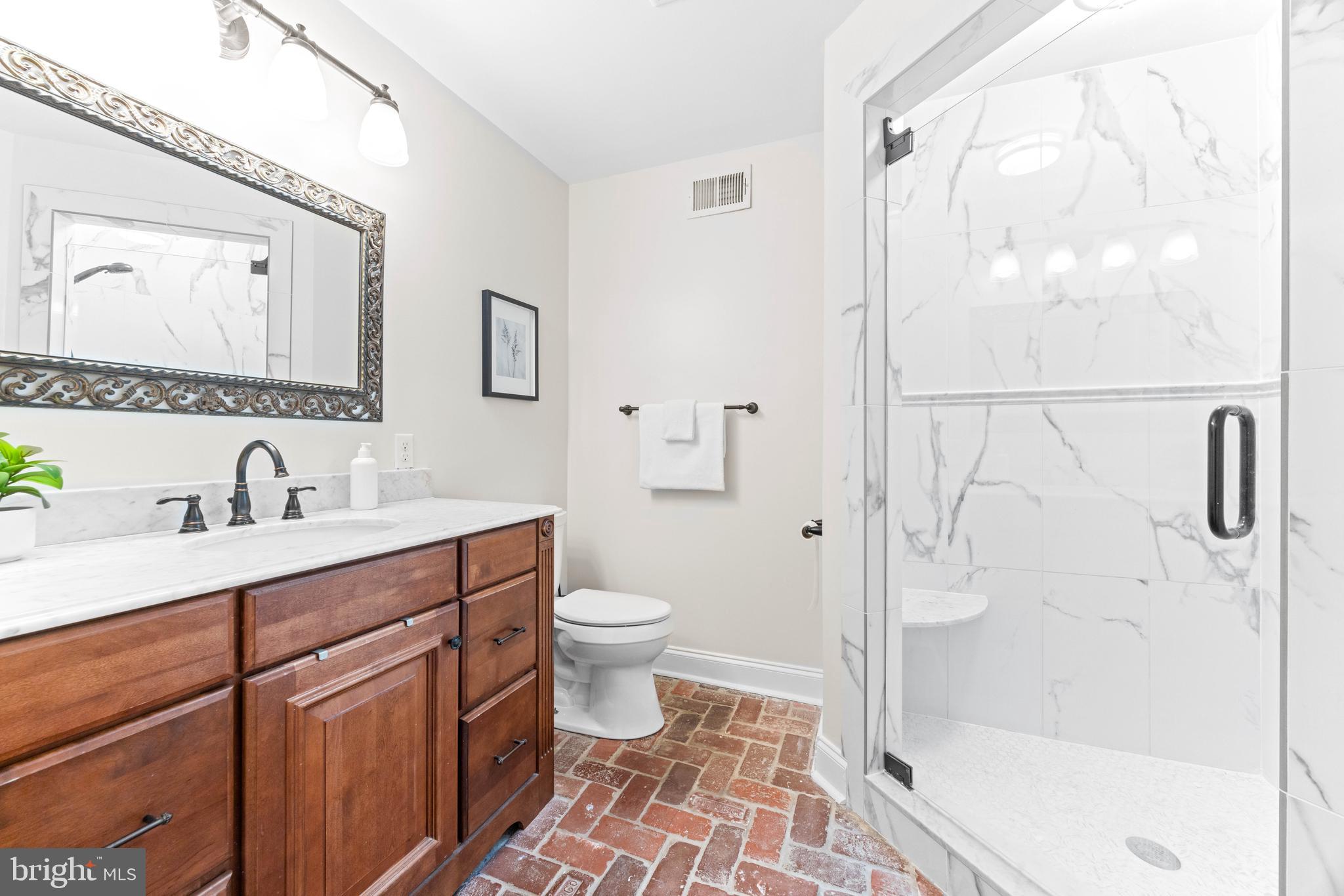 RIVERSIDE - Residential