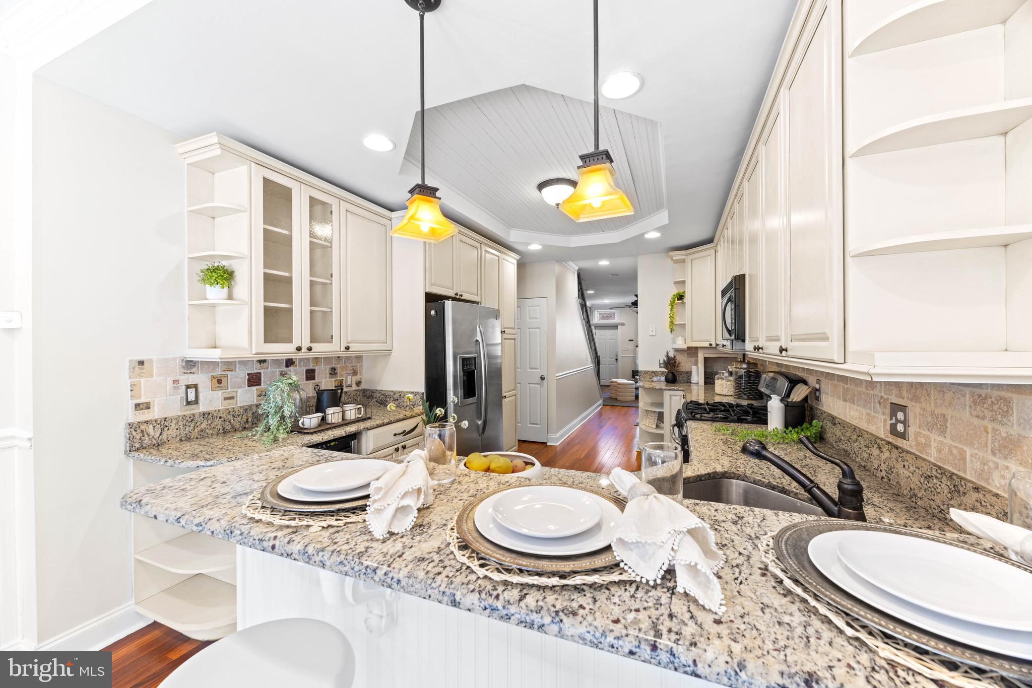 RIVERSIDE - Residential