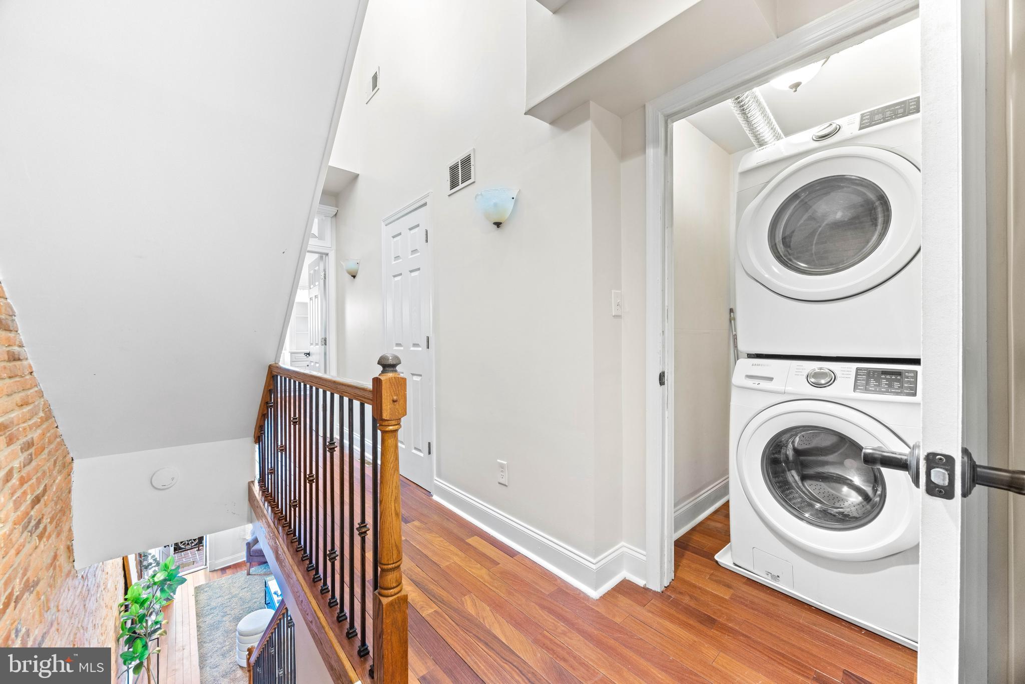 RIVERSIDE - Residential