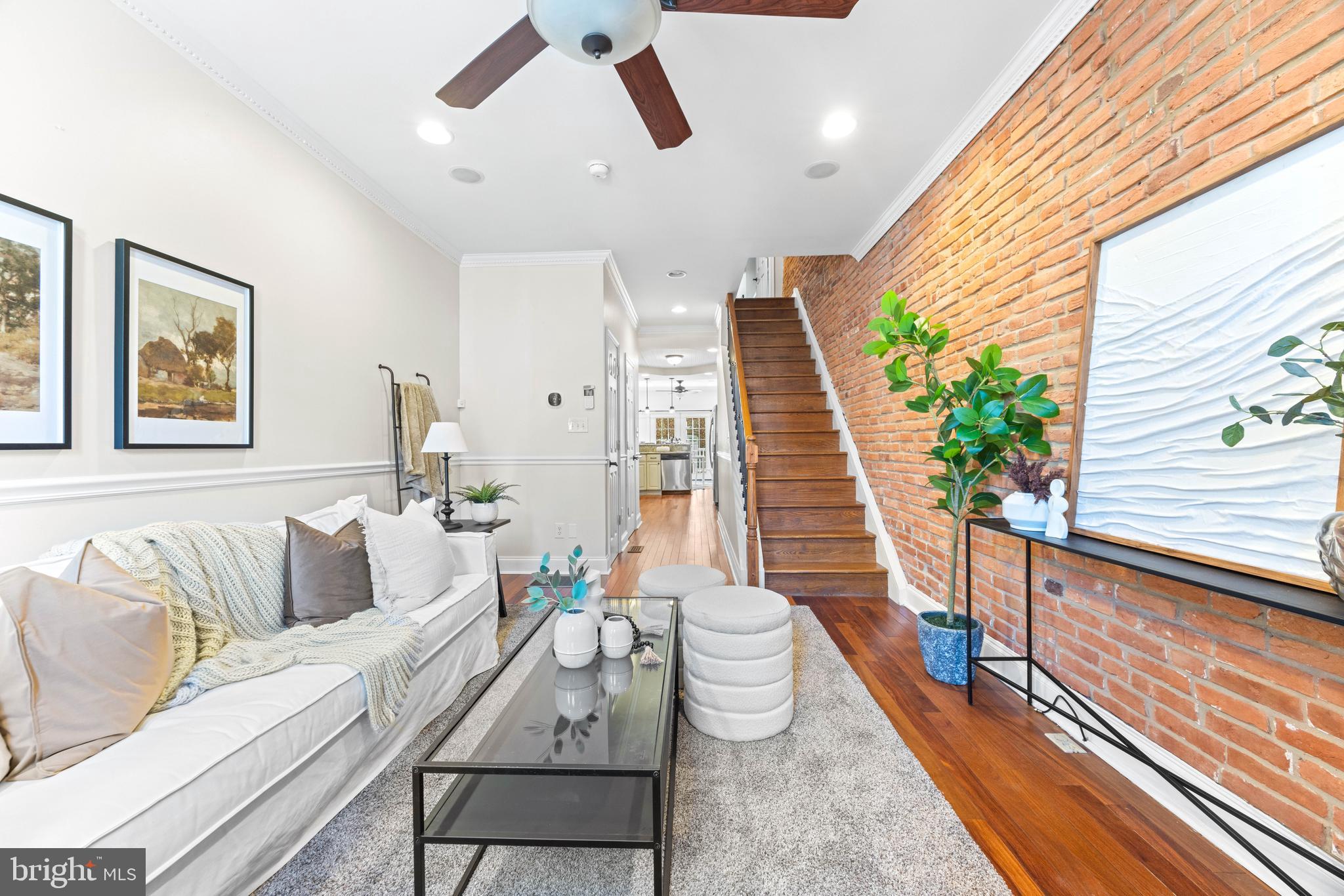 RIVERSIDE - Residential