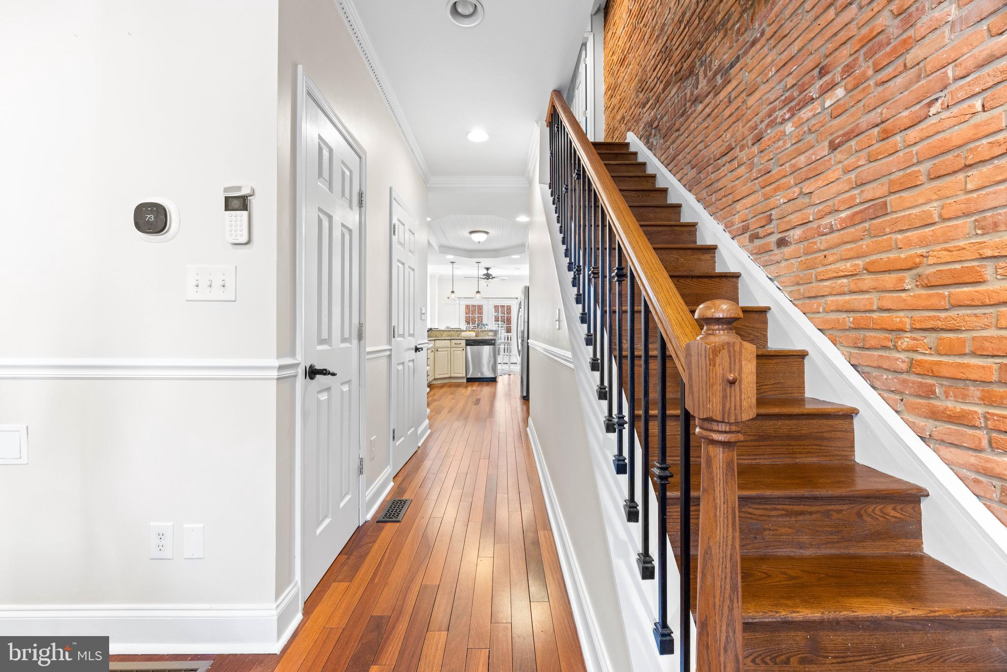 RIVERSIDE - Residential