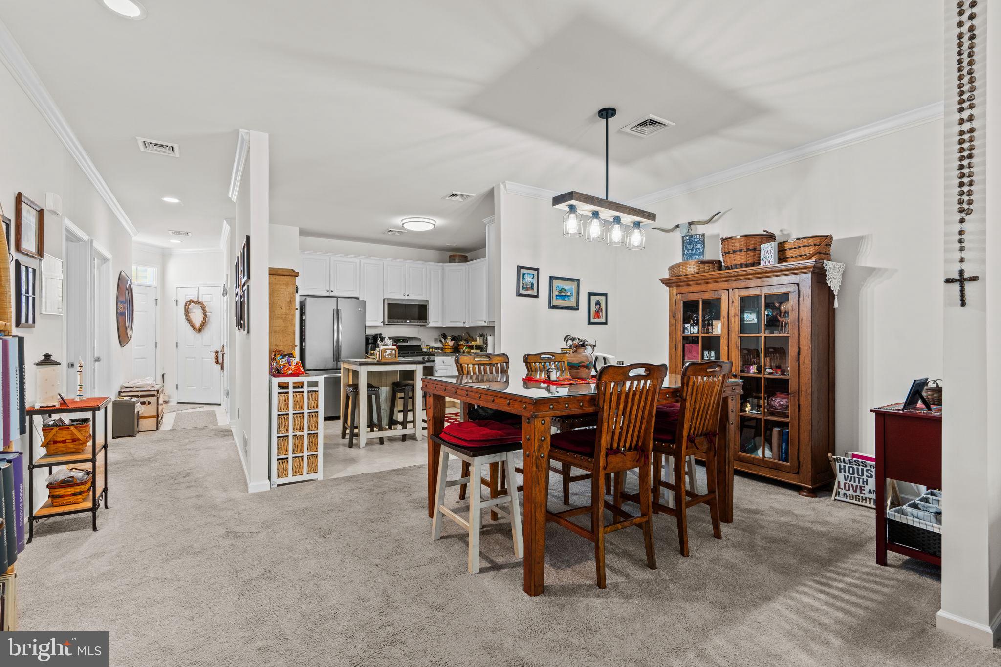 LEHMAN'S CROSSING - Residential