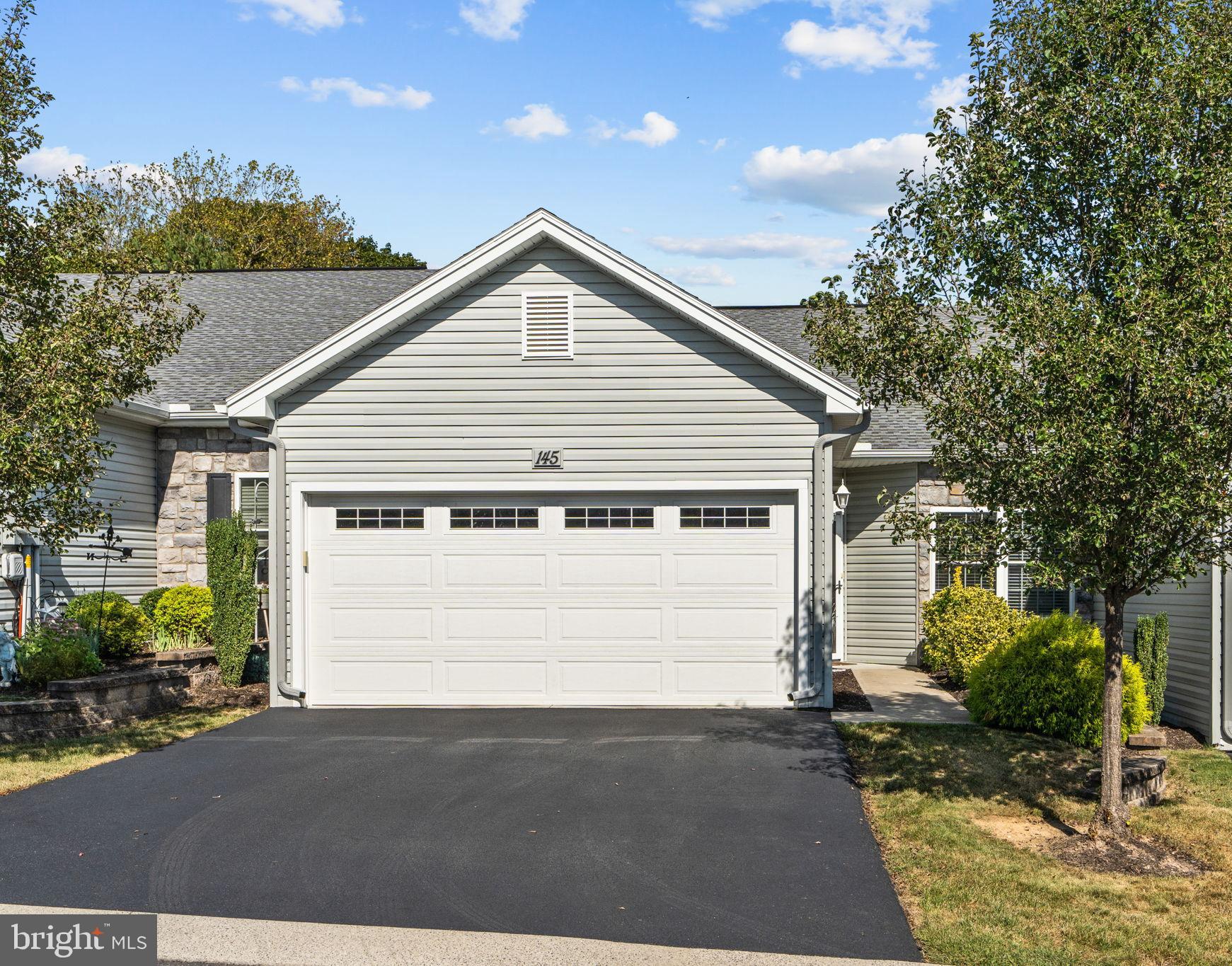 LEHMAN'S CROSSING - Residential
