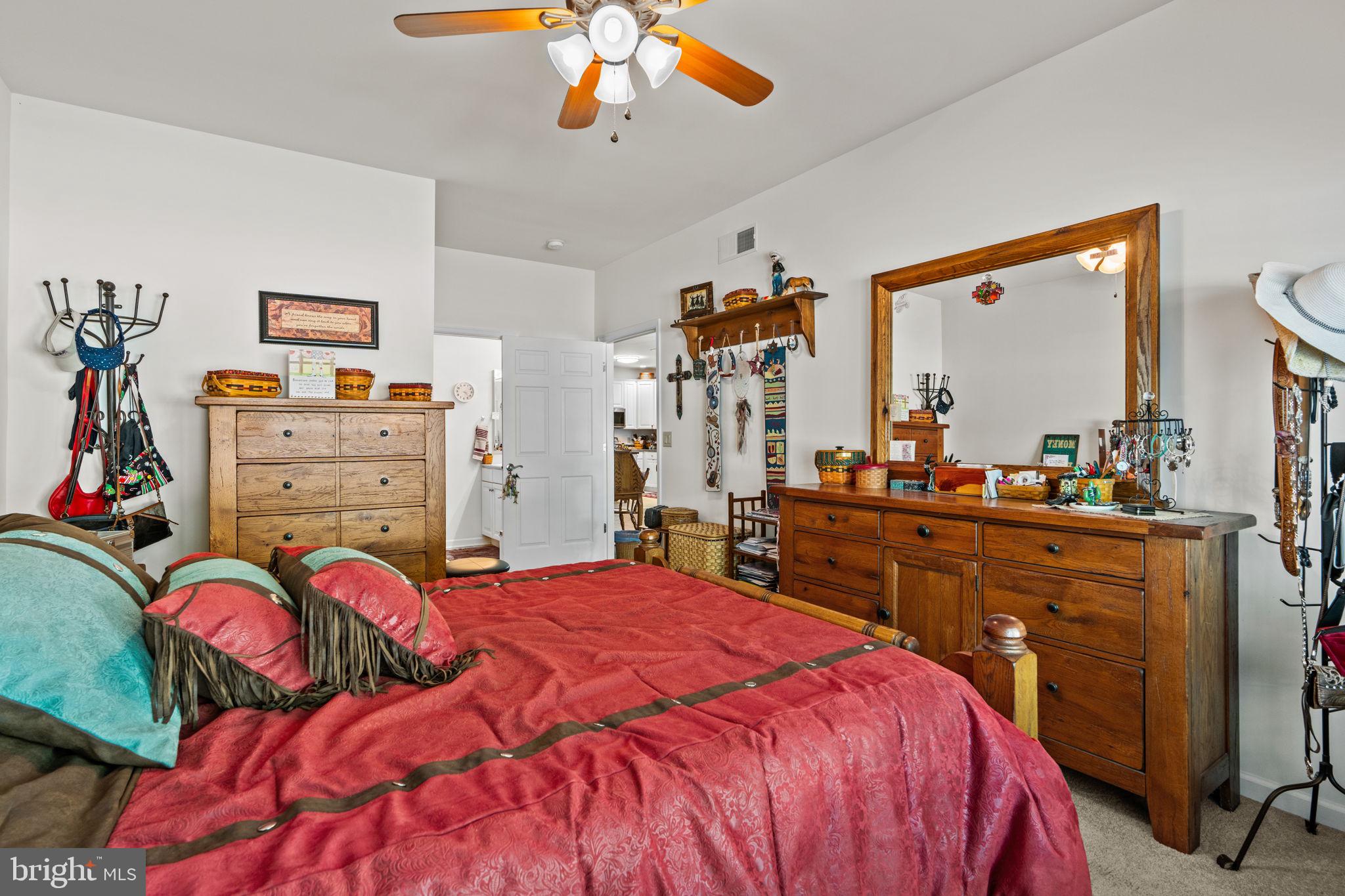 LEHMAN'S CROSSING - Residential