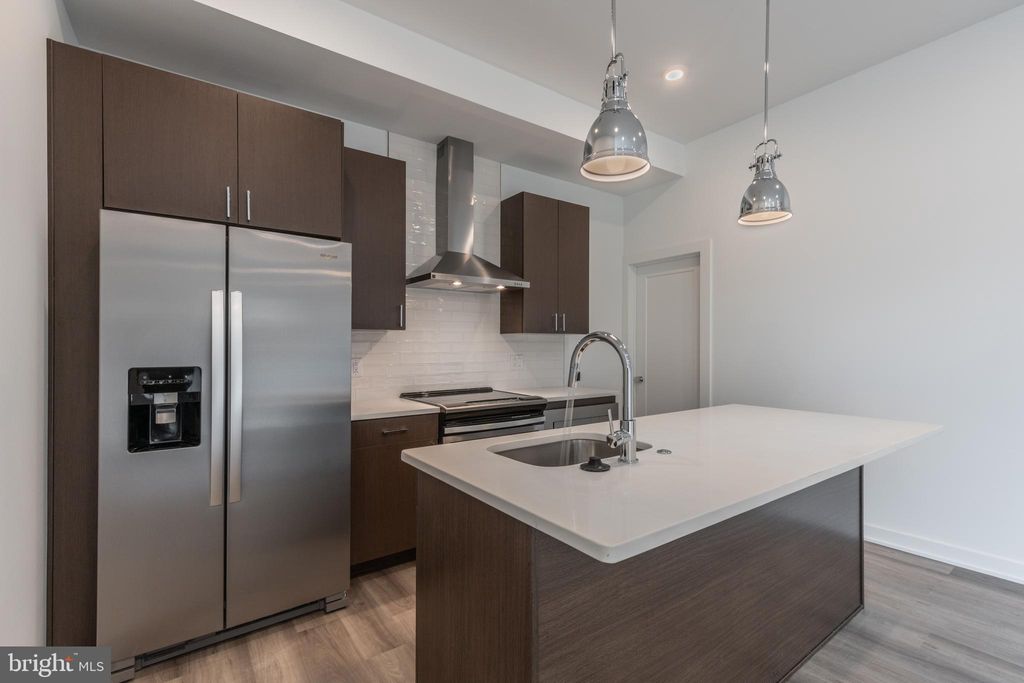 Photo of 710 N 16th Street #201, PHILADELPHIA, PA 19130 (MLS # PAPH2584332)