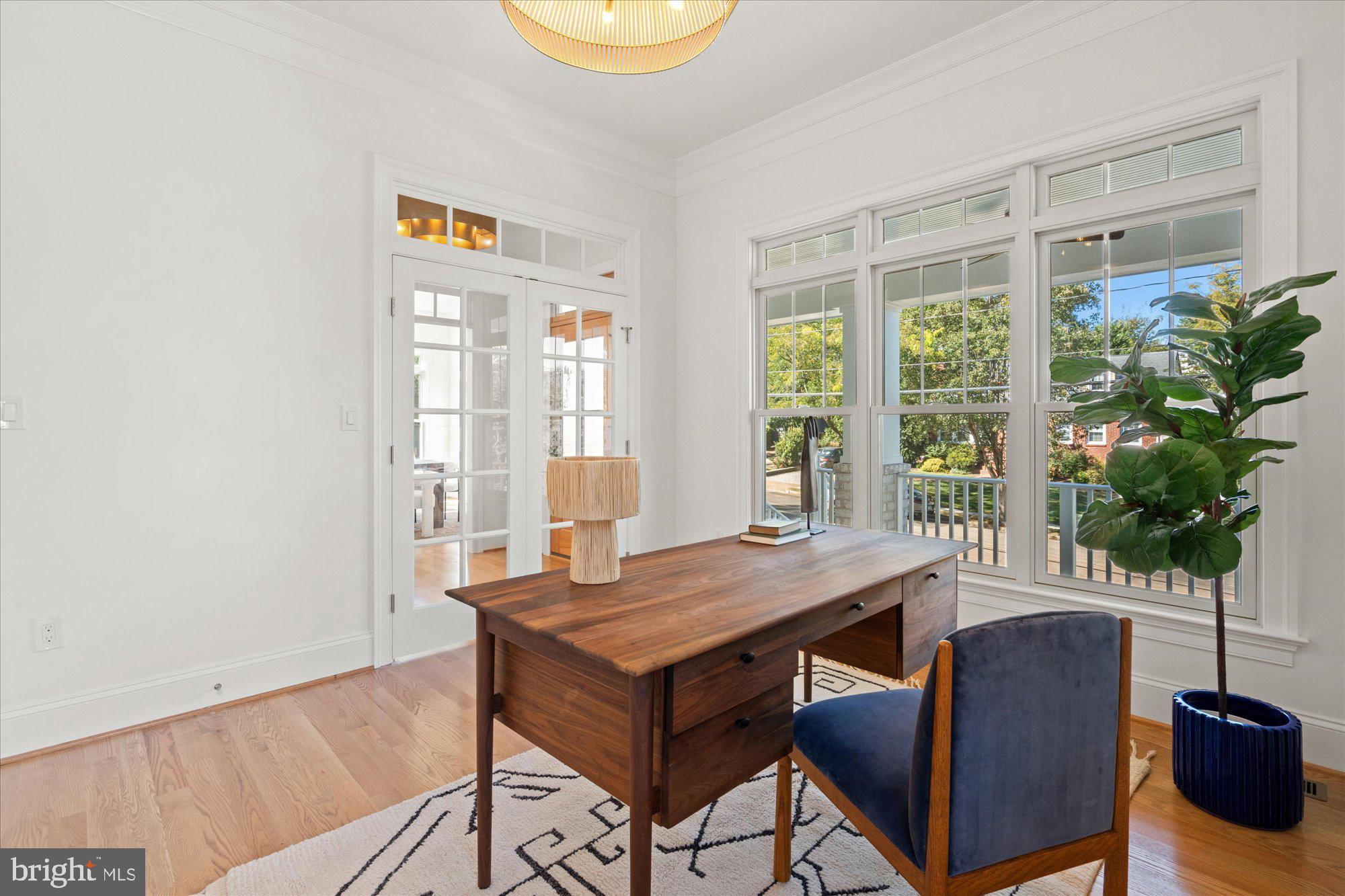 MONTICELLO PARK - Residential