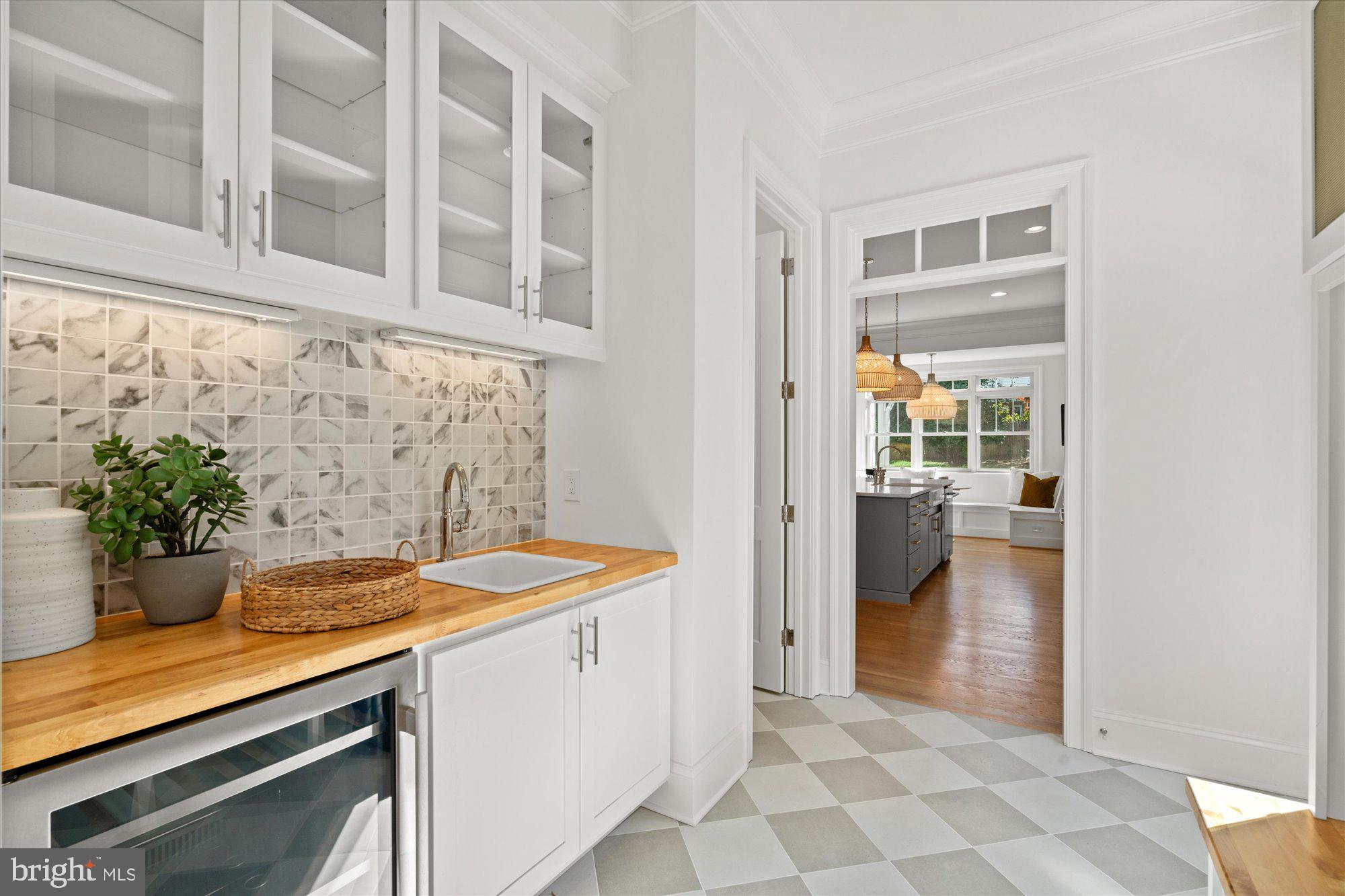 MONTICELLO PARK - Residential