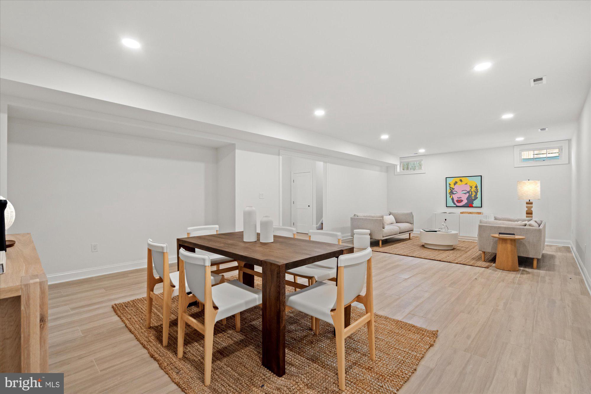 MONTICELLO PARK - Residential