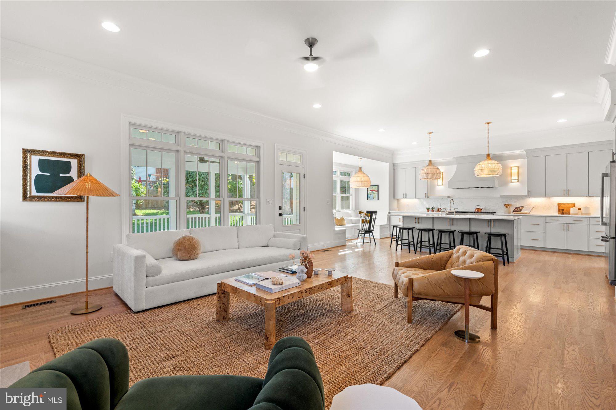 MONTICELLO PARK - Residential