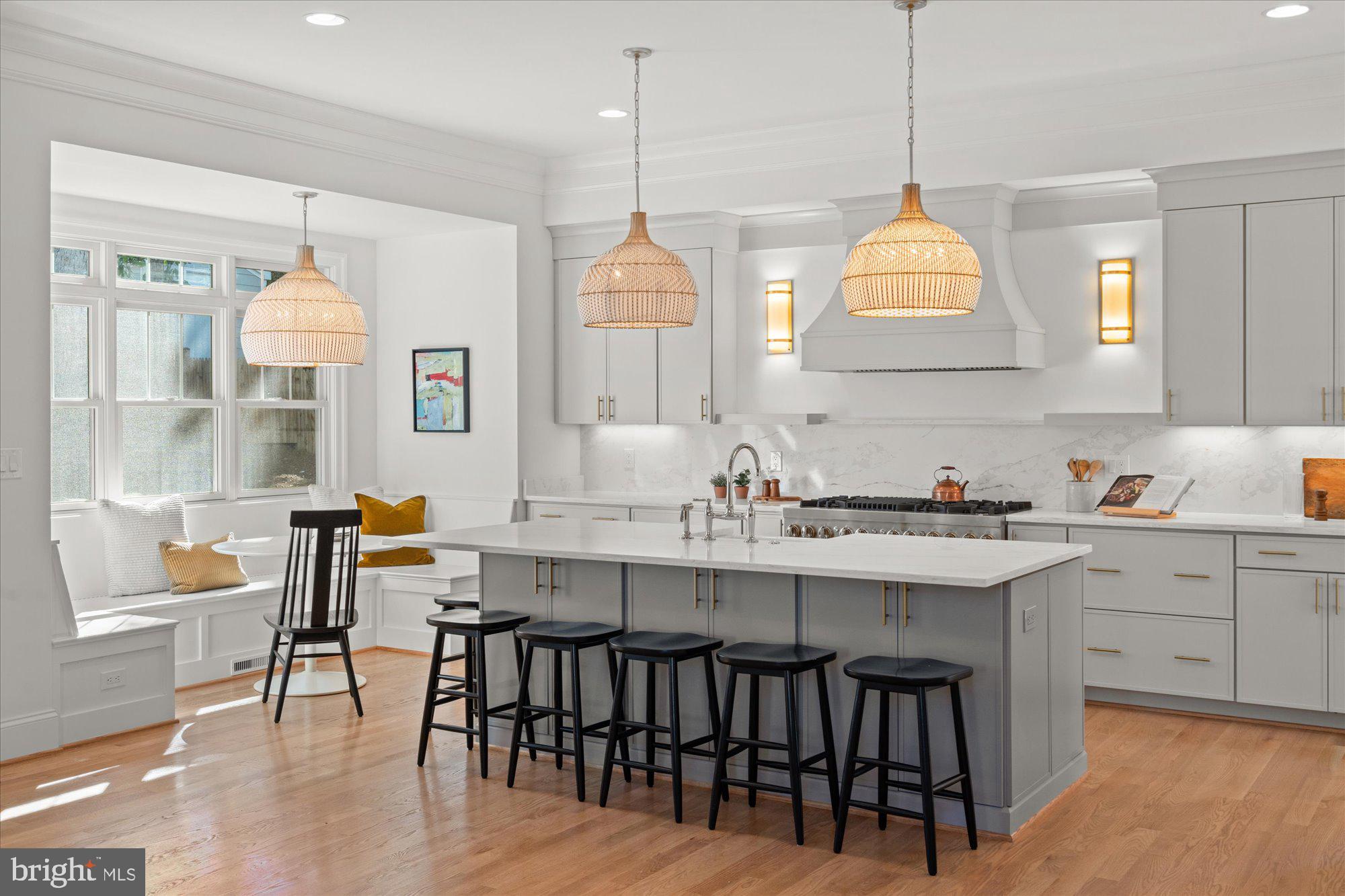 MONTICELLO PARK - Residential