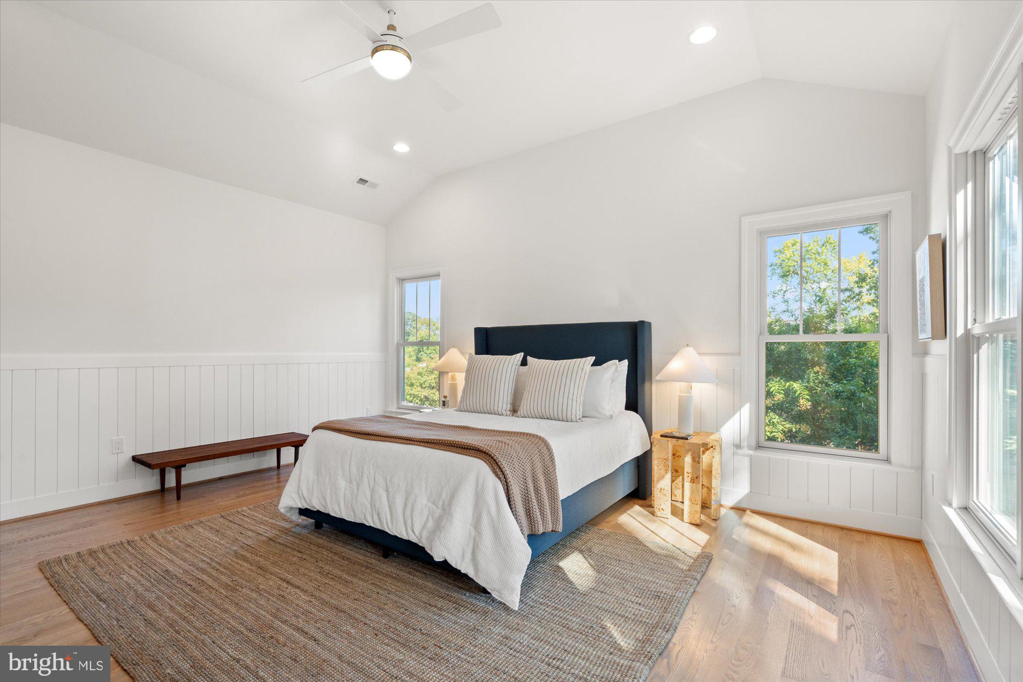 MONTICELLO PARK - Residential