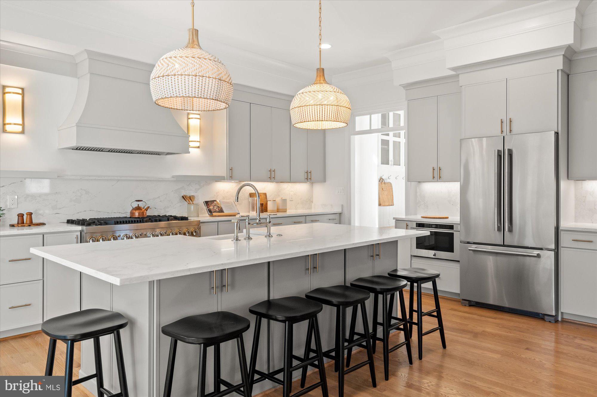 MONTICELLO PARK - Residential