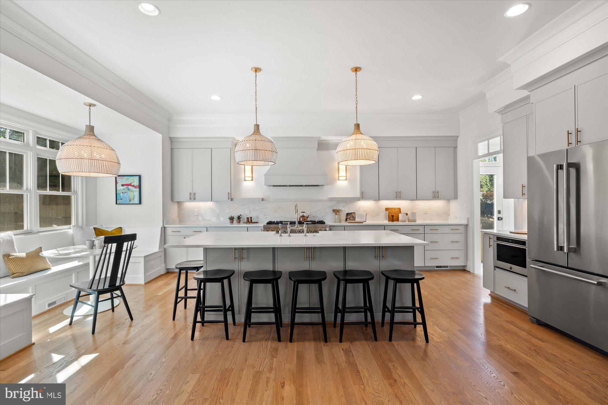 MONTICELLO PARK - Residential