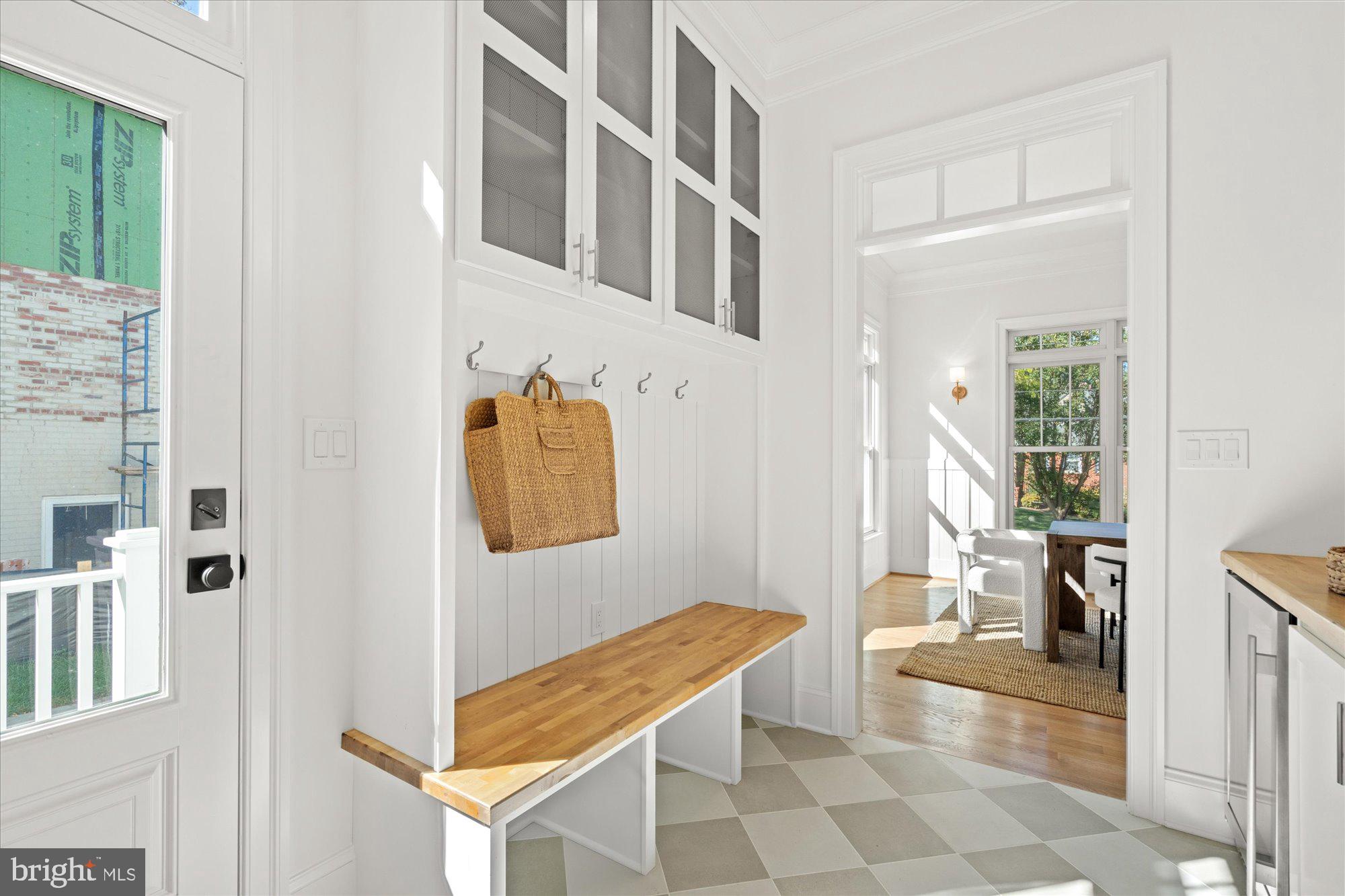 MONTICELLO PARK - Residential