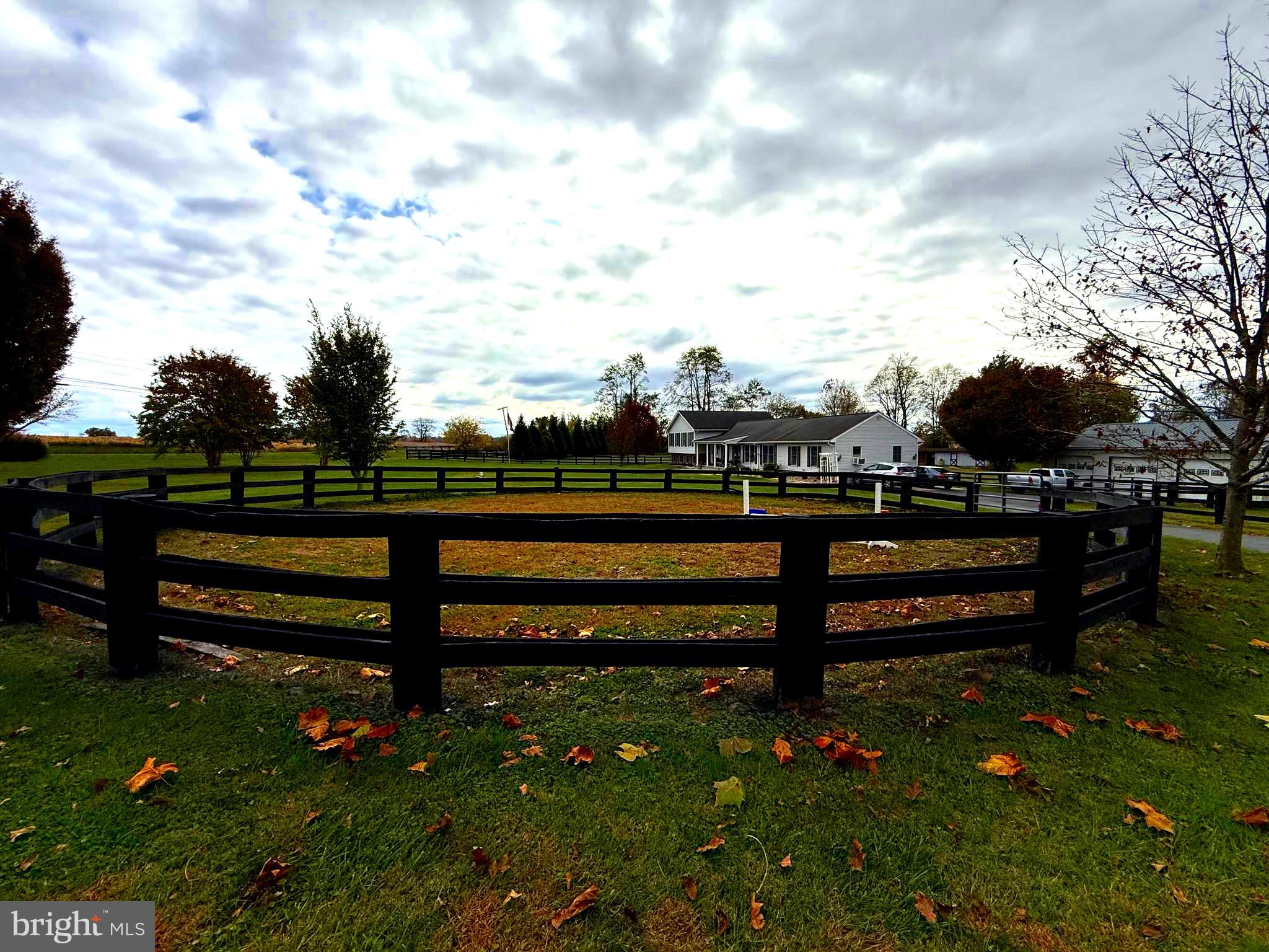 OAK HILL FARMS - Residential