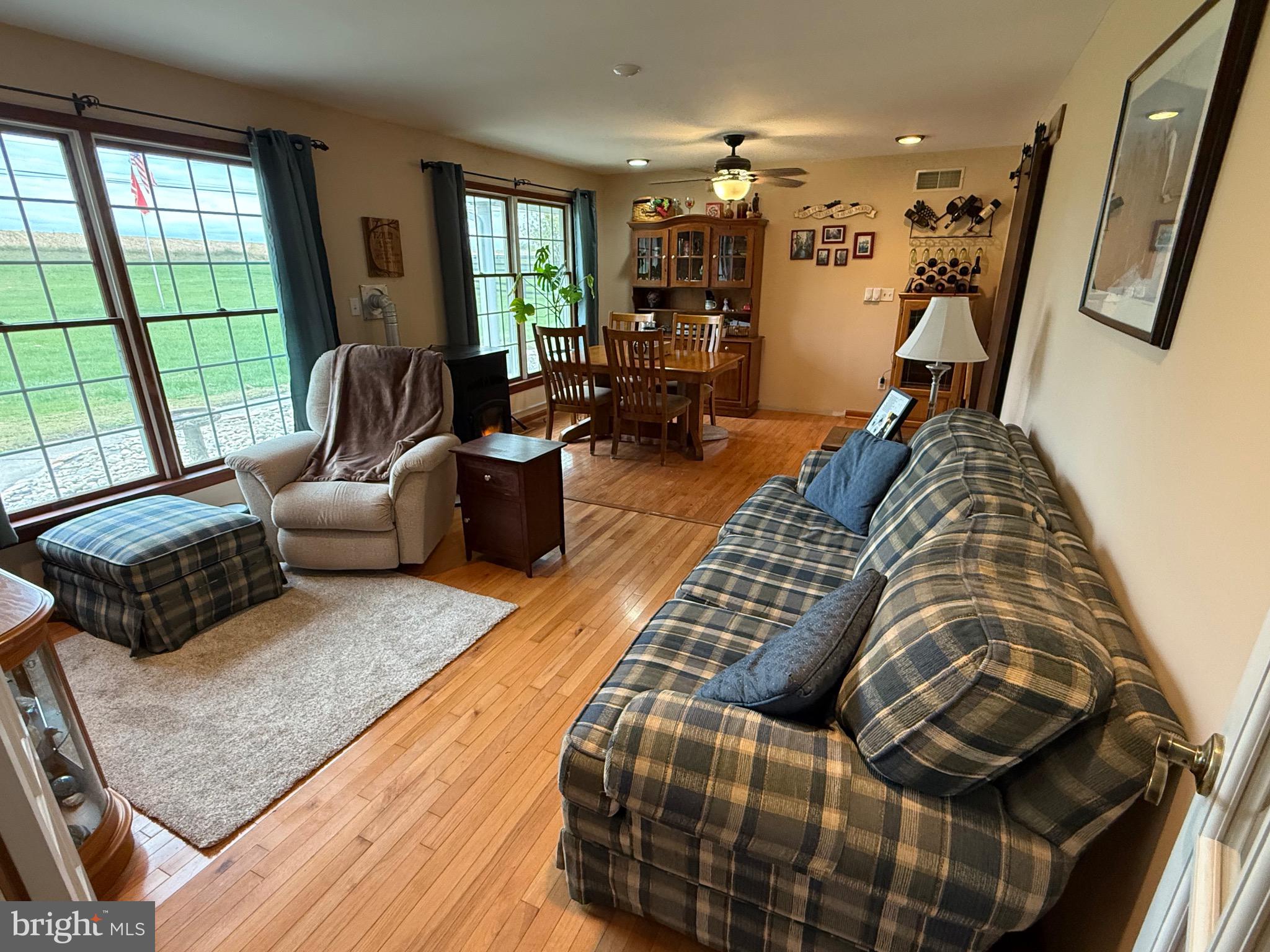 OAK HILL FARMS - Residential