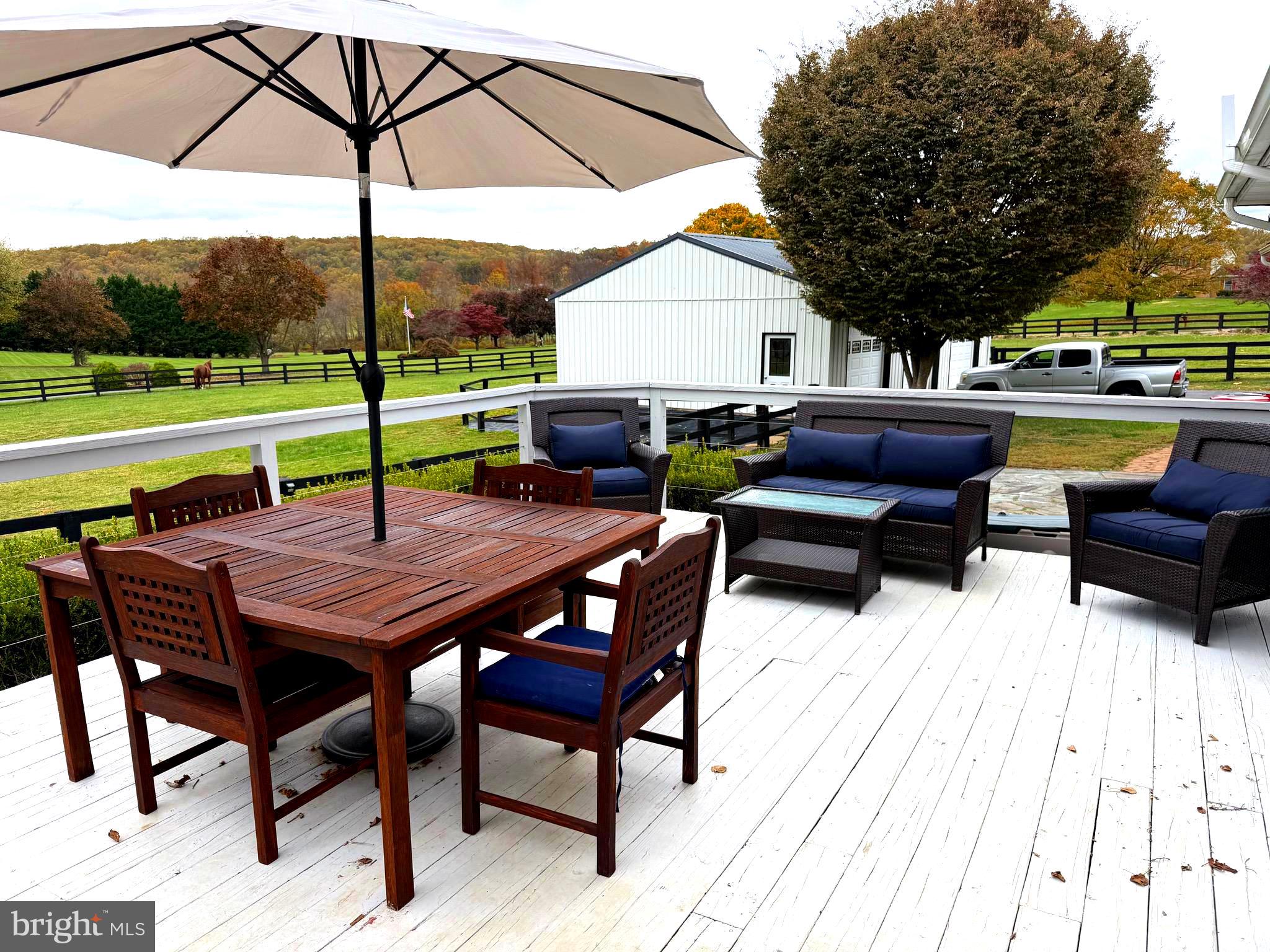 OAK HILL FARMS - Residential