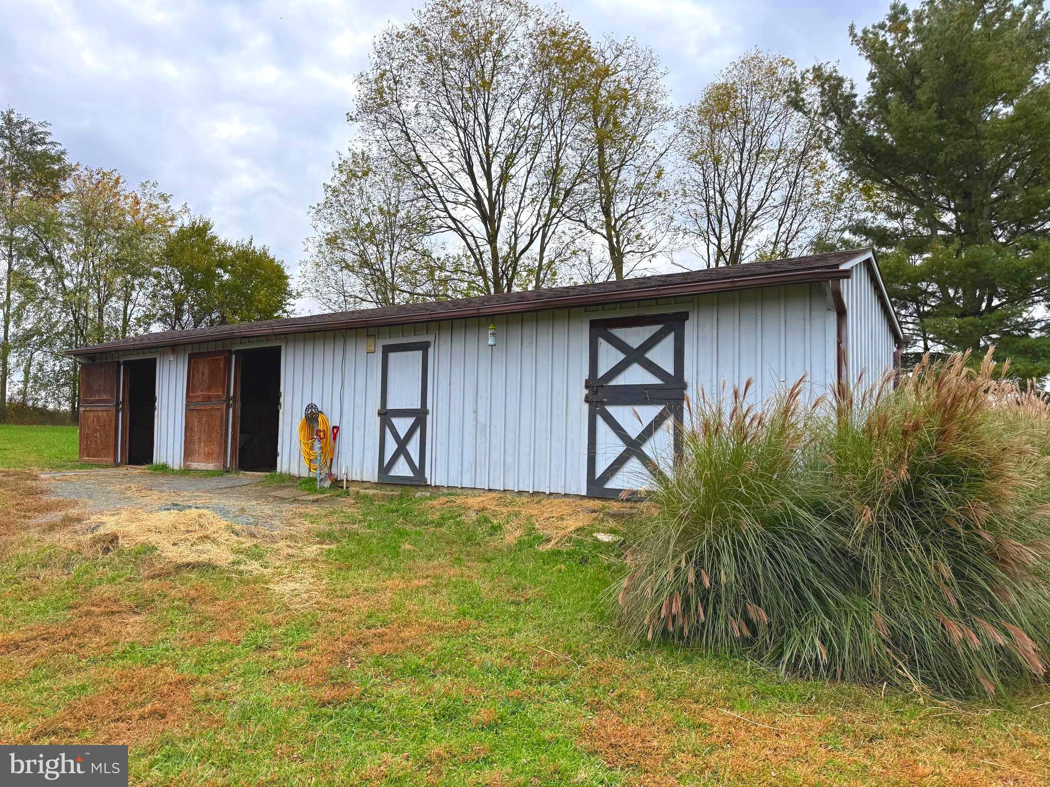 OAK HILL FARMS - Residential