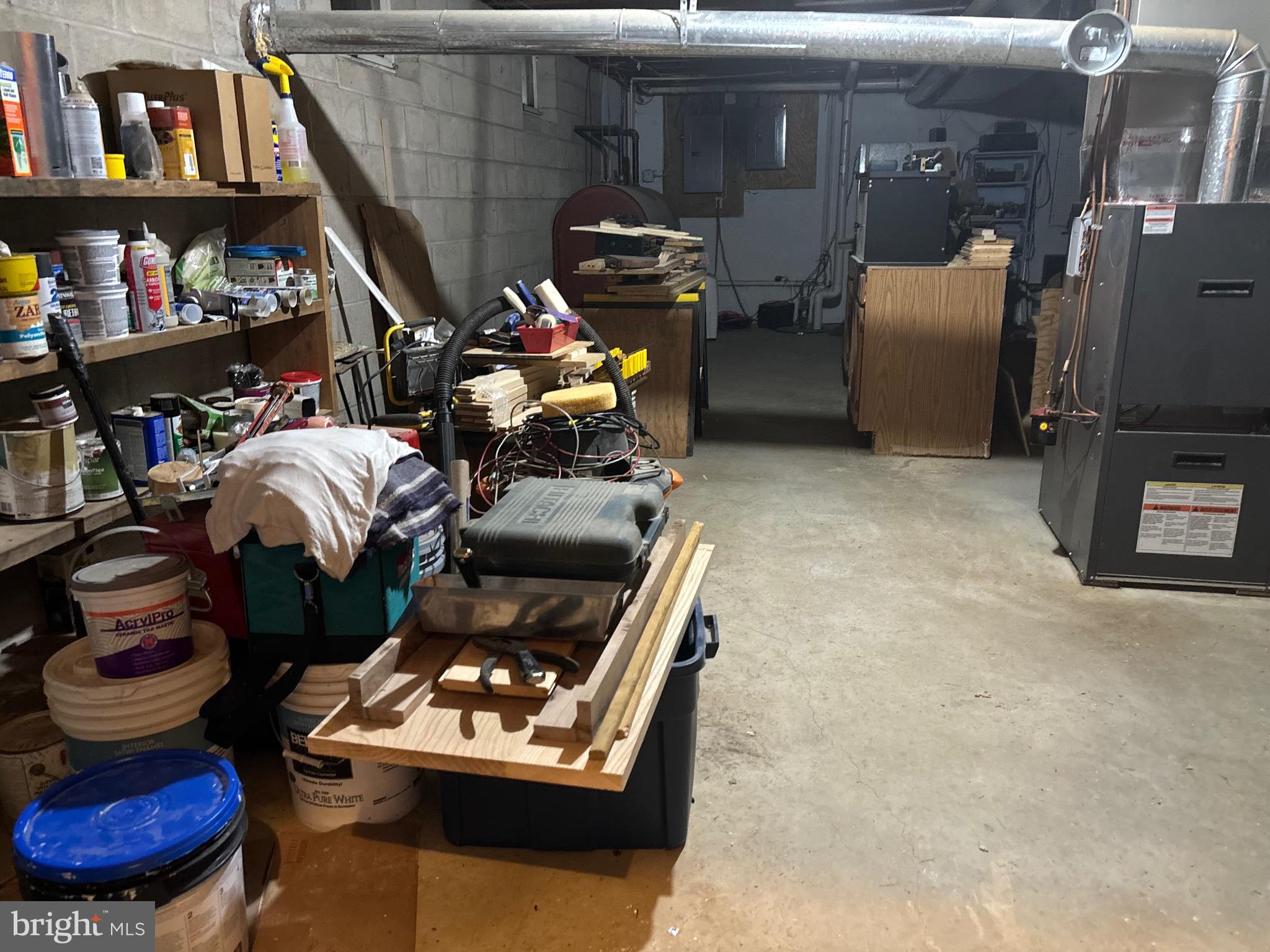 OAK HILL FARMS - Residential