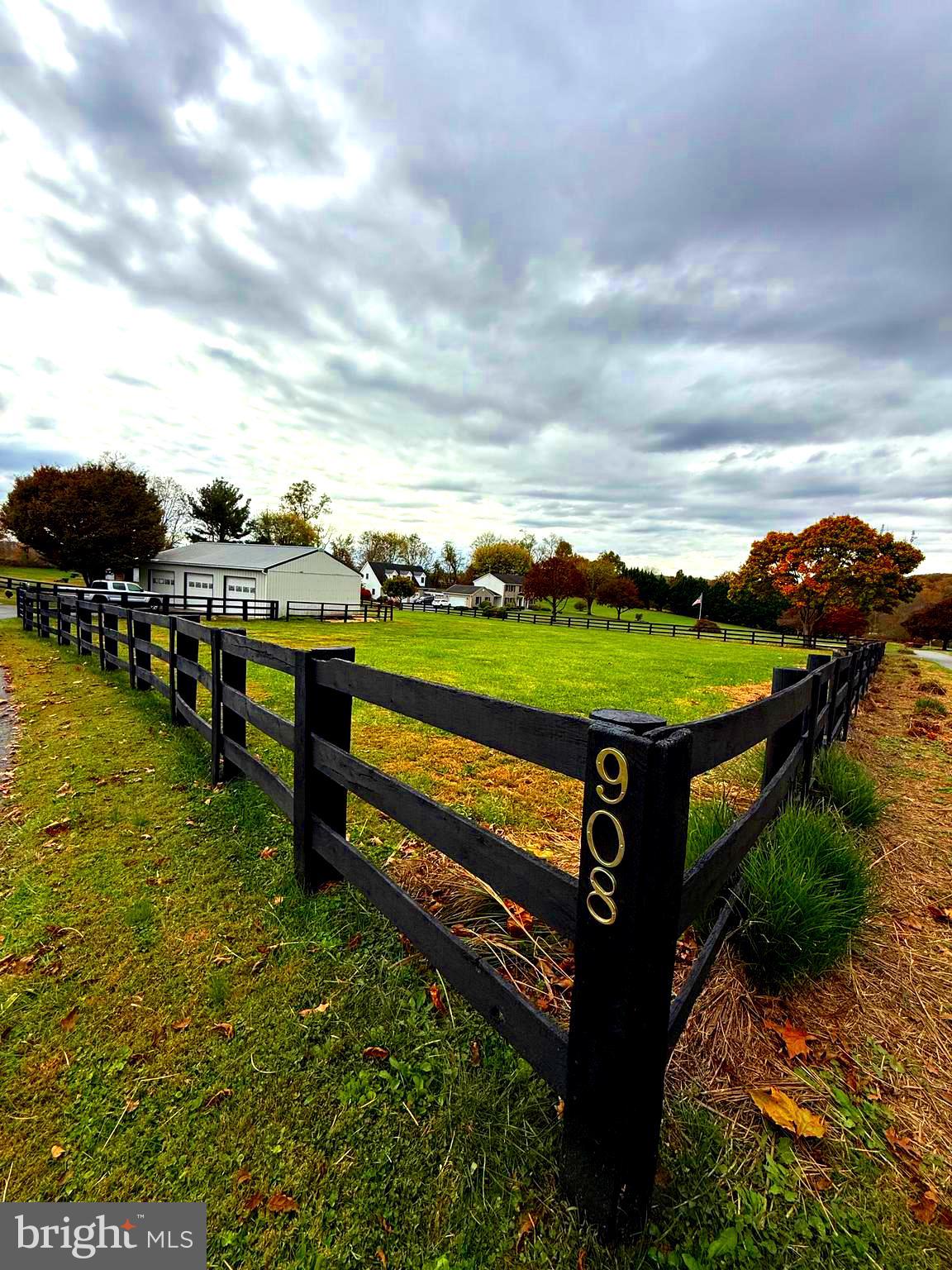 OAK HILL FARMS - Residential