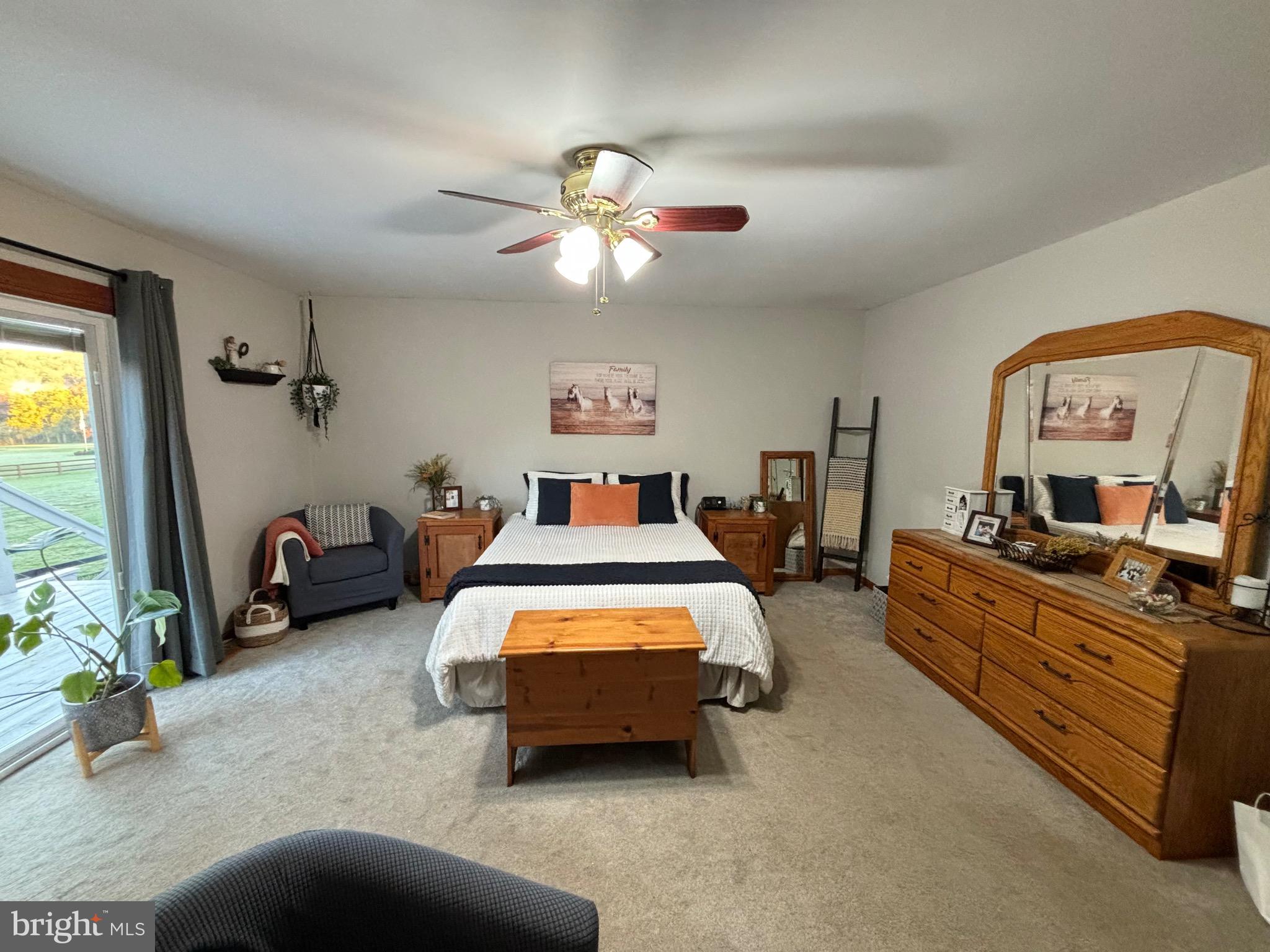 OAK HILL FARMS - Residential