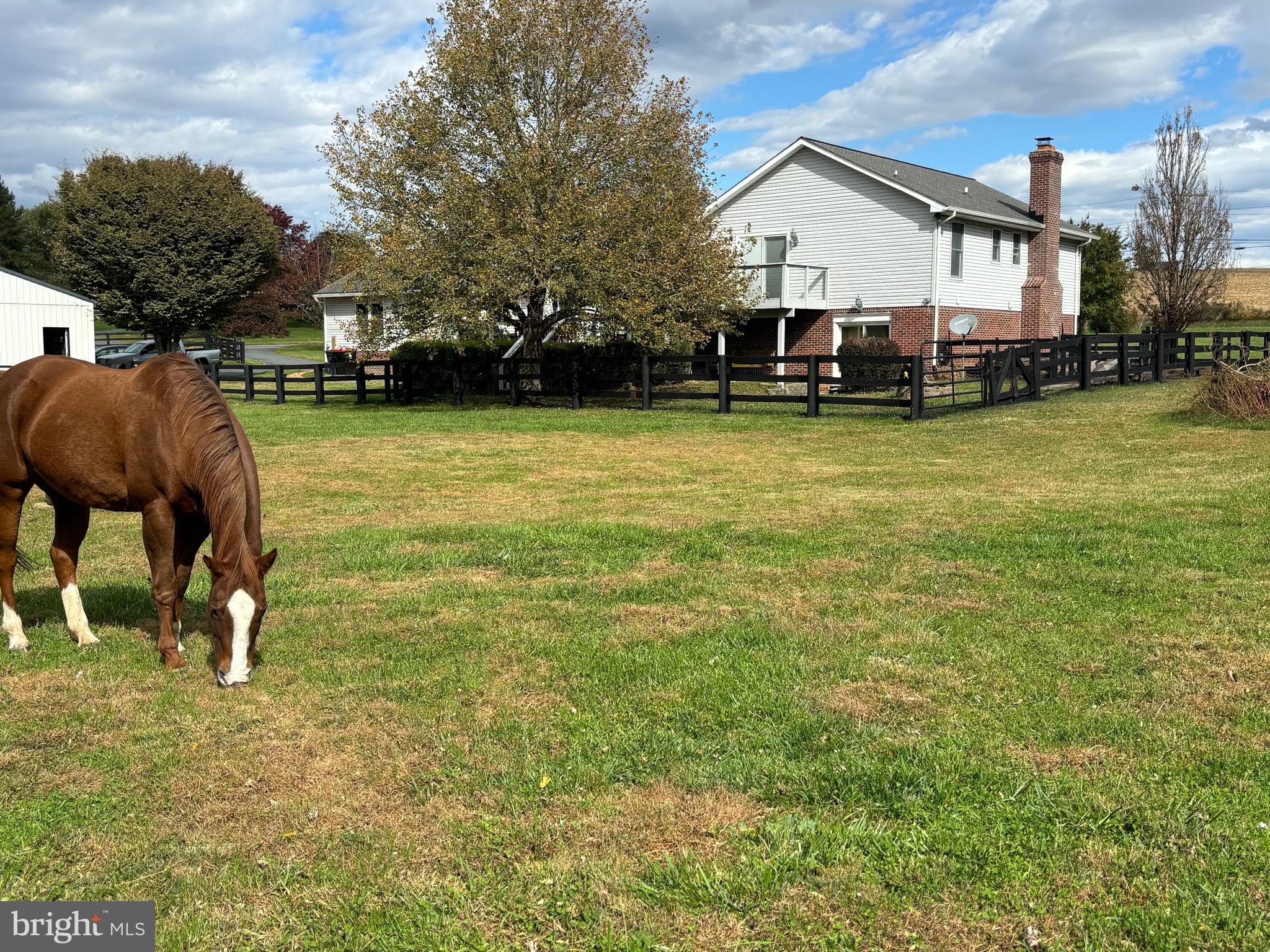 OAK HILL FARMS - Residential