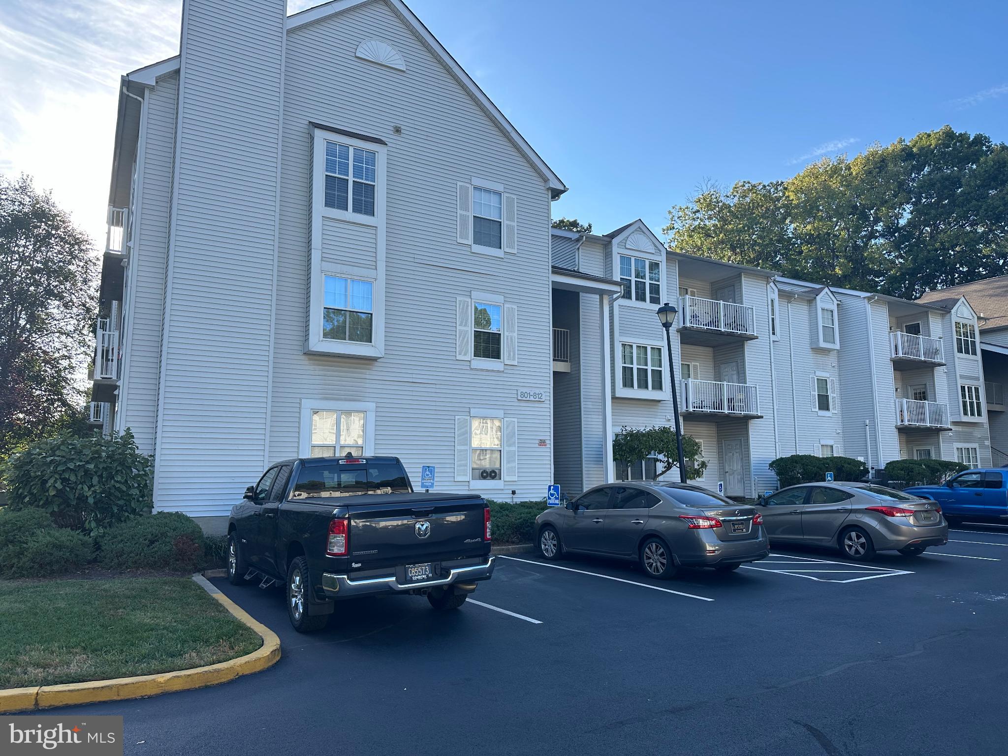 ASHTON CONDO - Residential