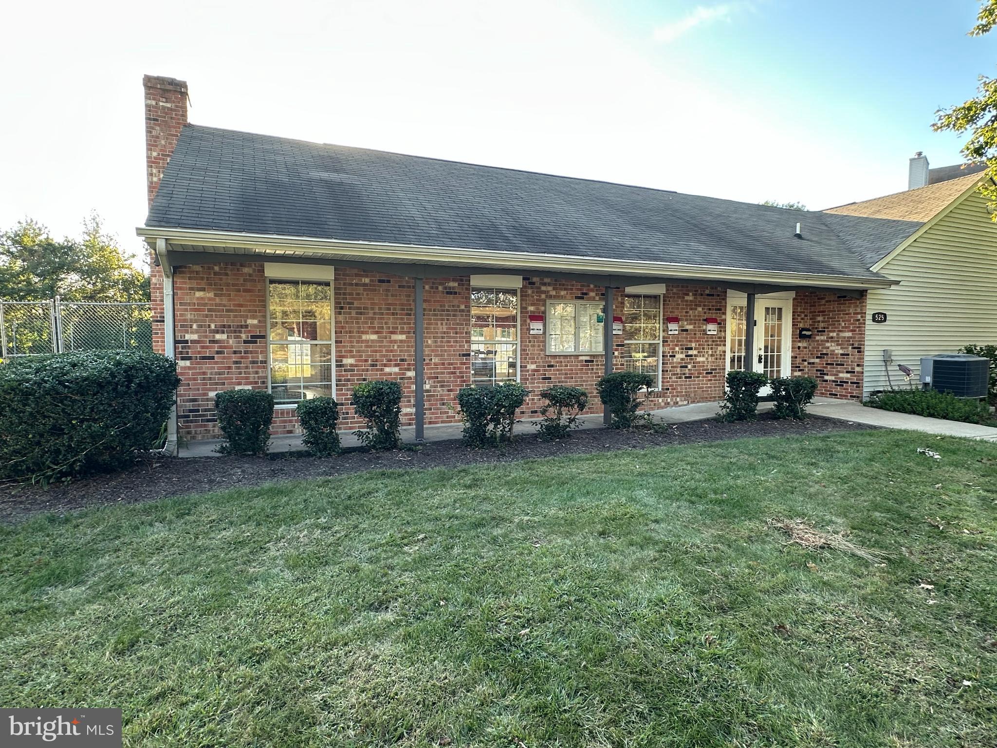 ASHTON CONDO - Residential