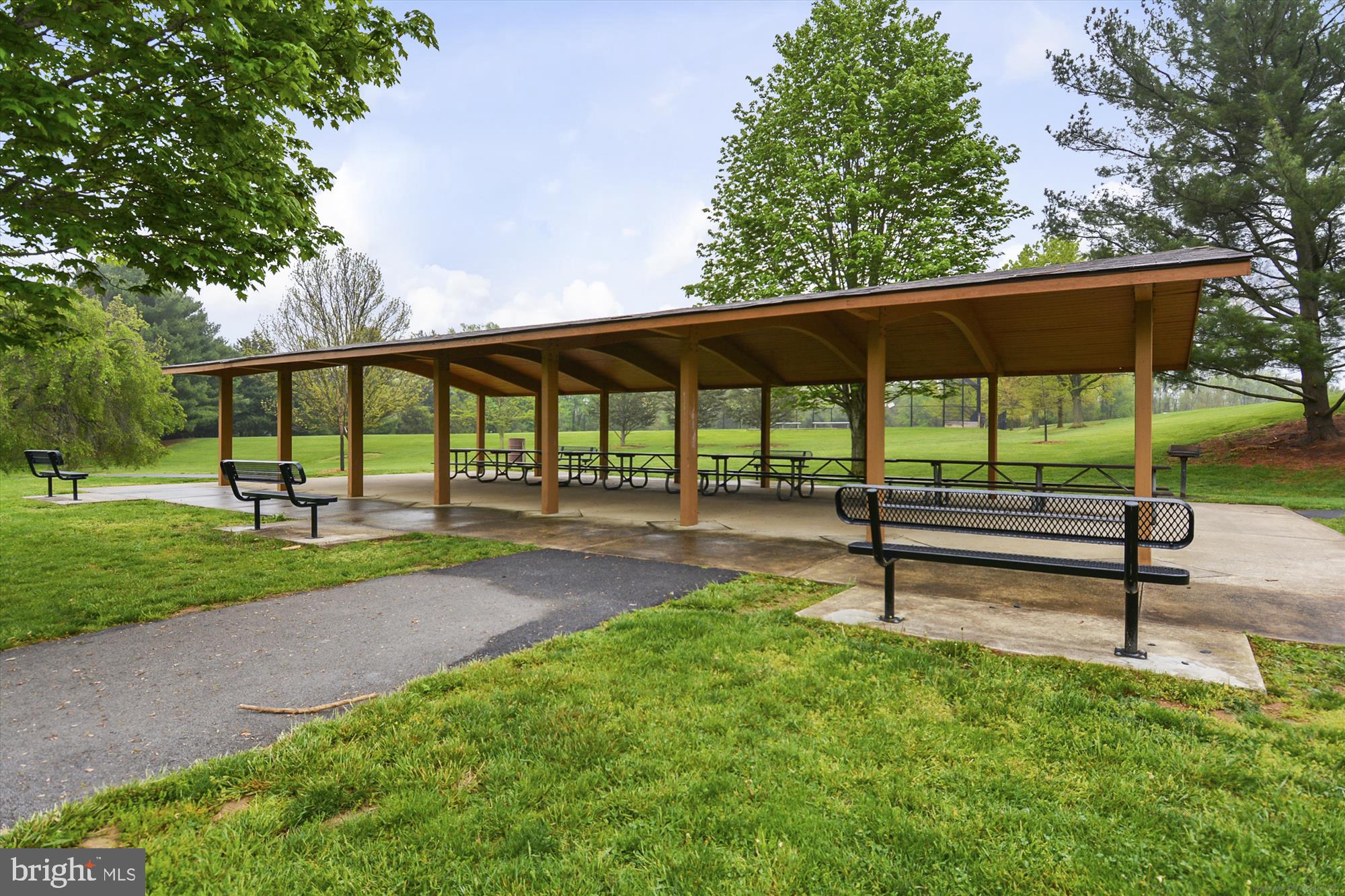 PARK OVERLOOK - Residential