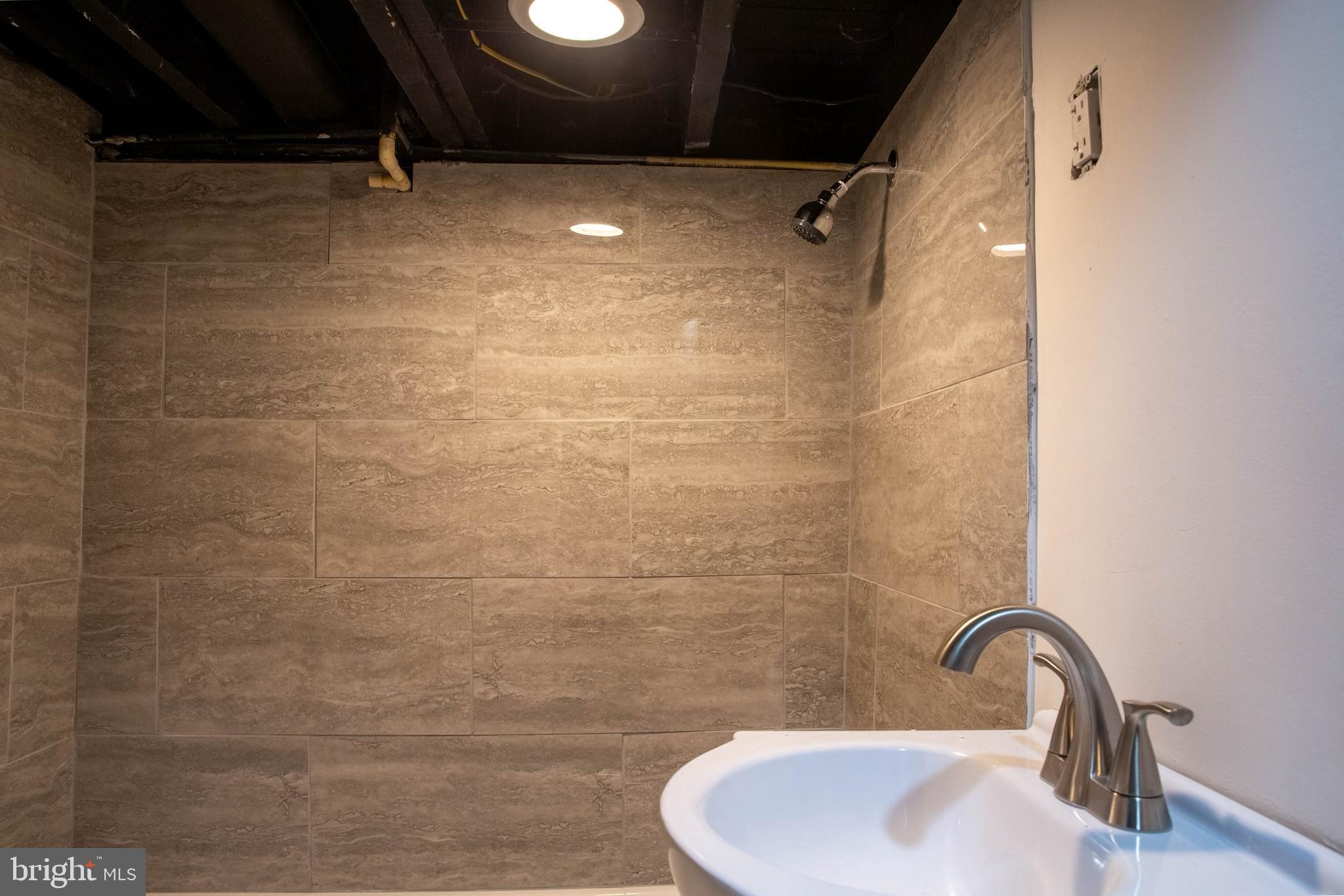 CENTRAL PARK HEIGHTS - Residential