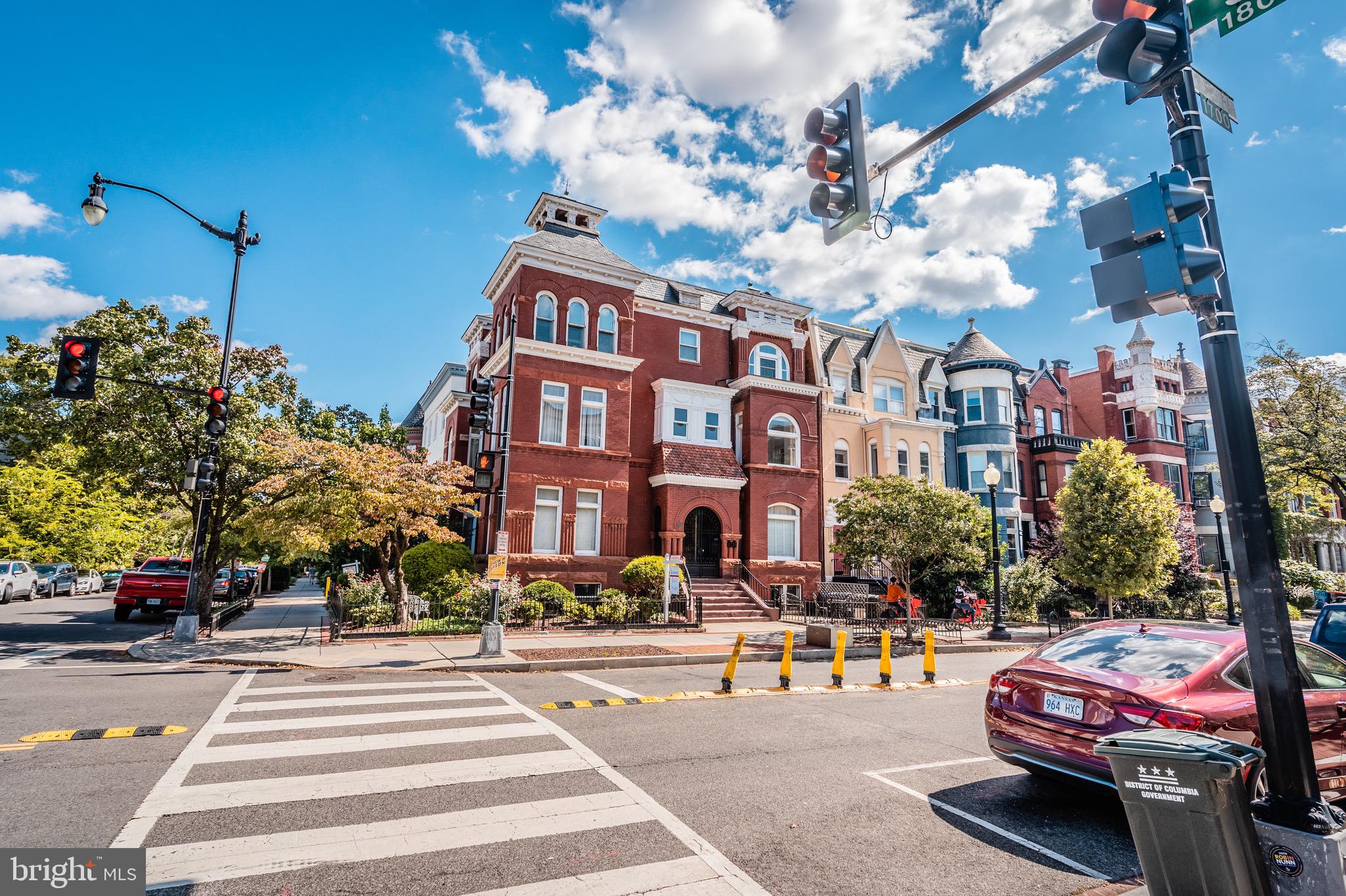 DUPONT CIRCLE - Residential Lease