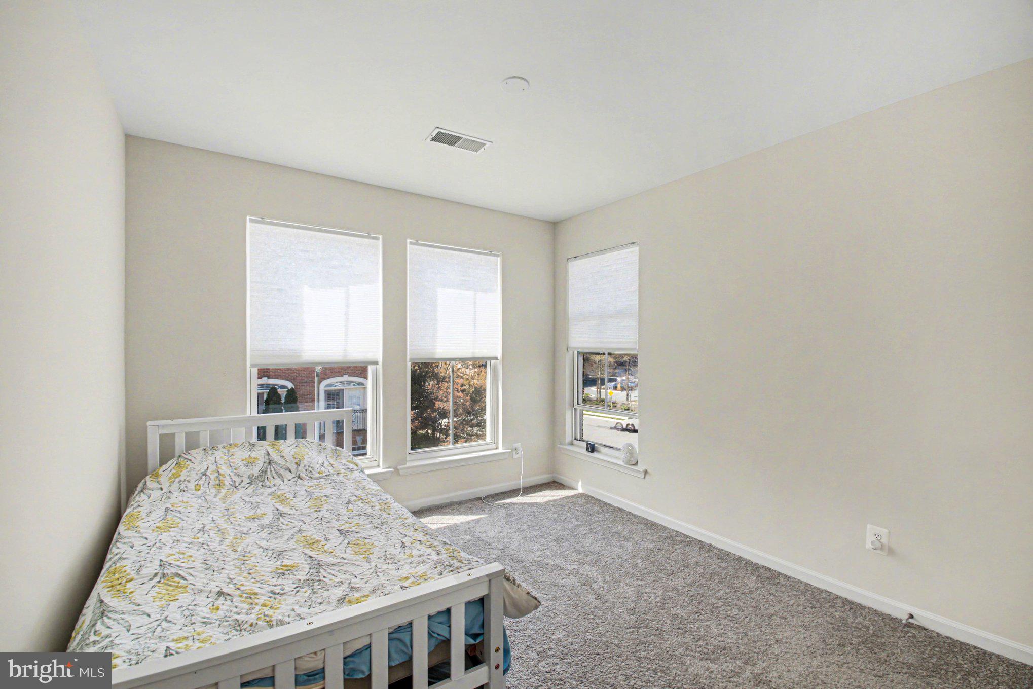 BRAMBLETON LANDBAY - Residential