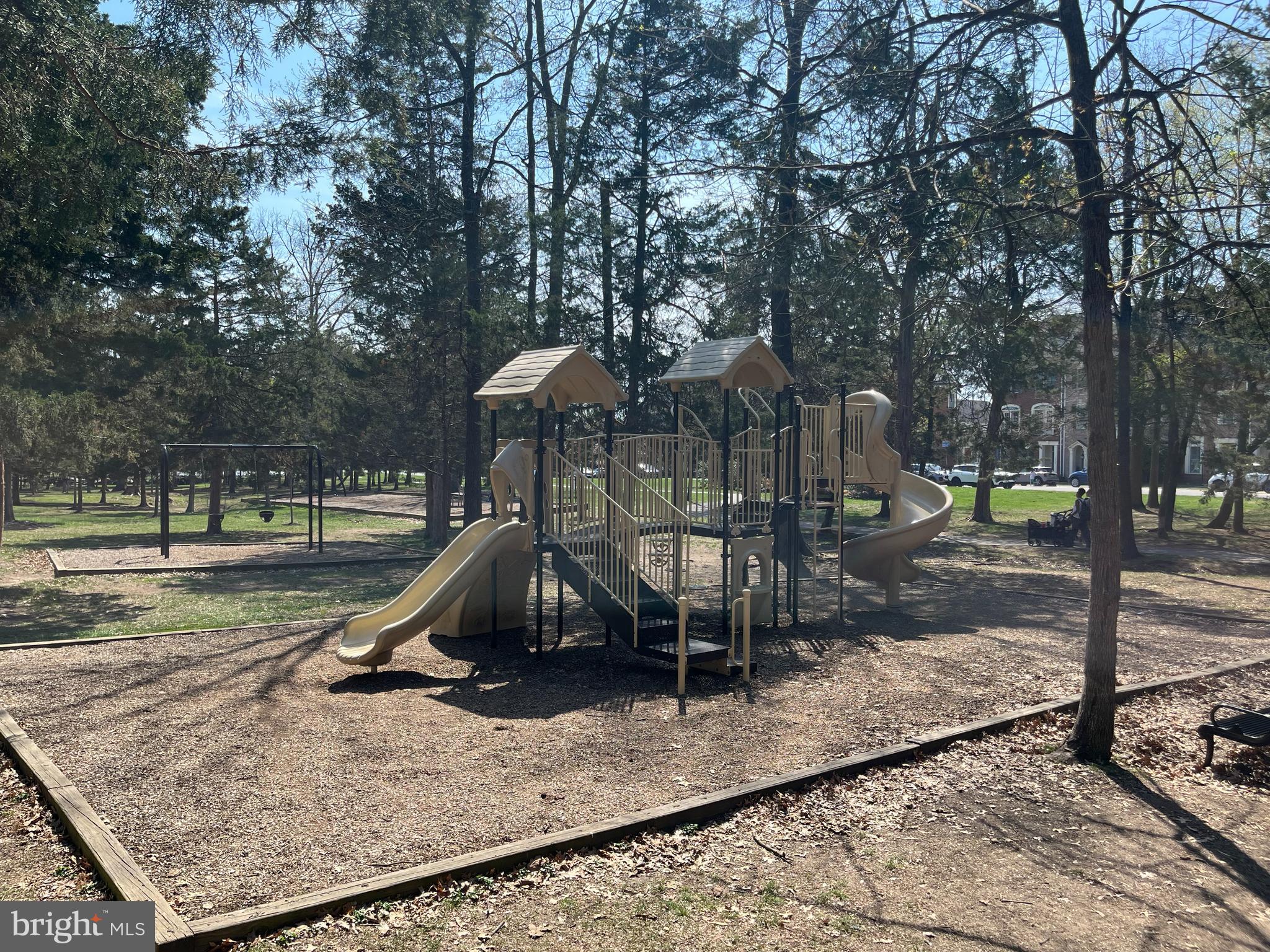 BRAMBLETON LANDBAY - Residential