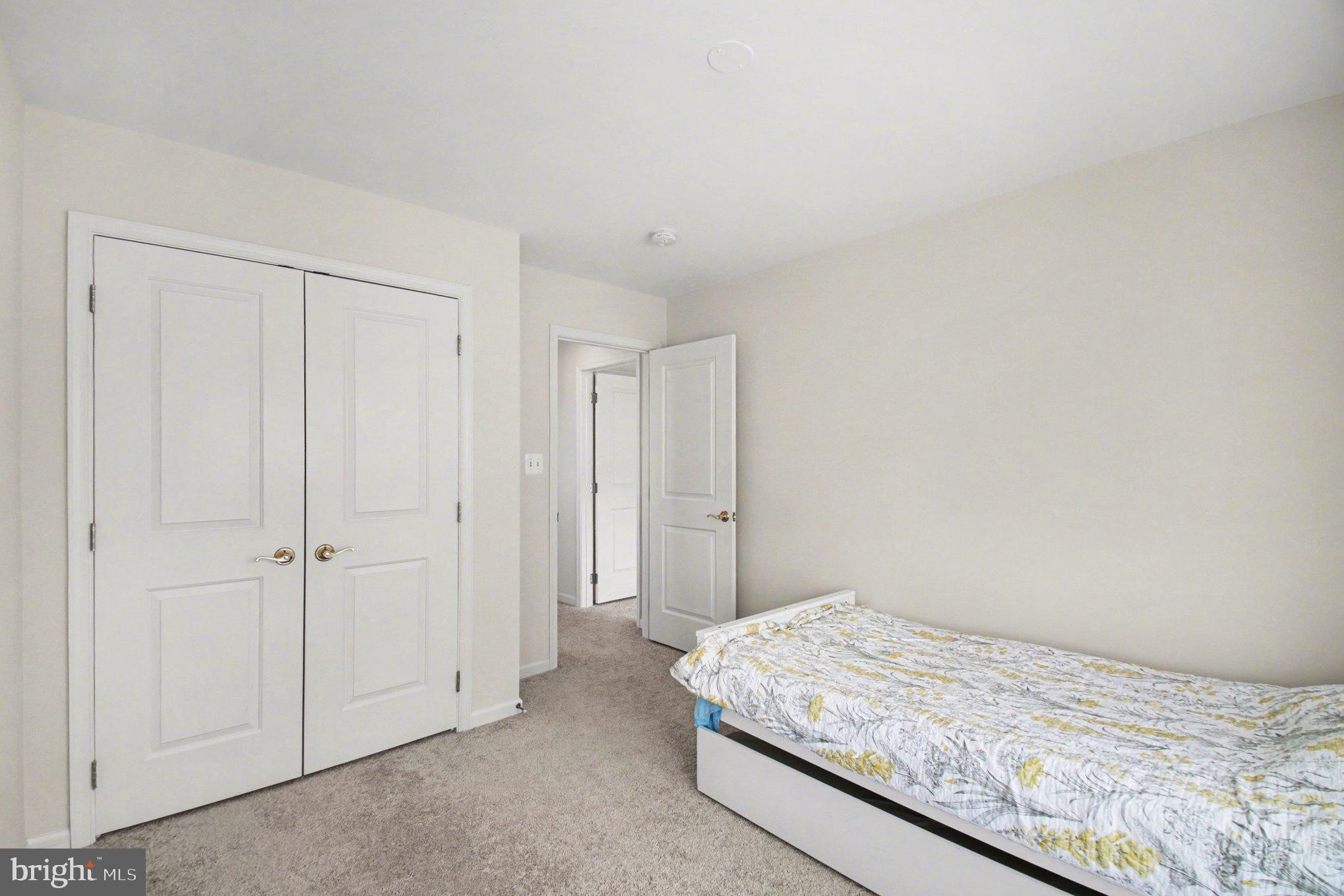 BRAMBLETON LANDBAY - Residential