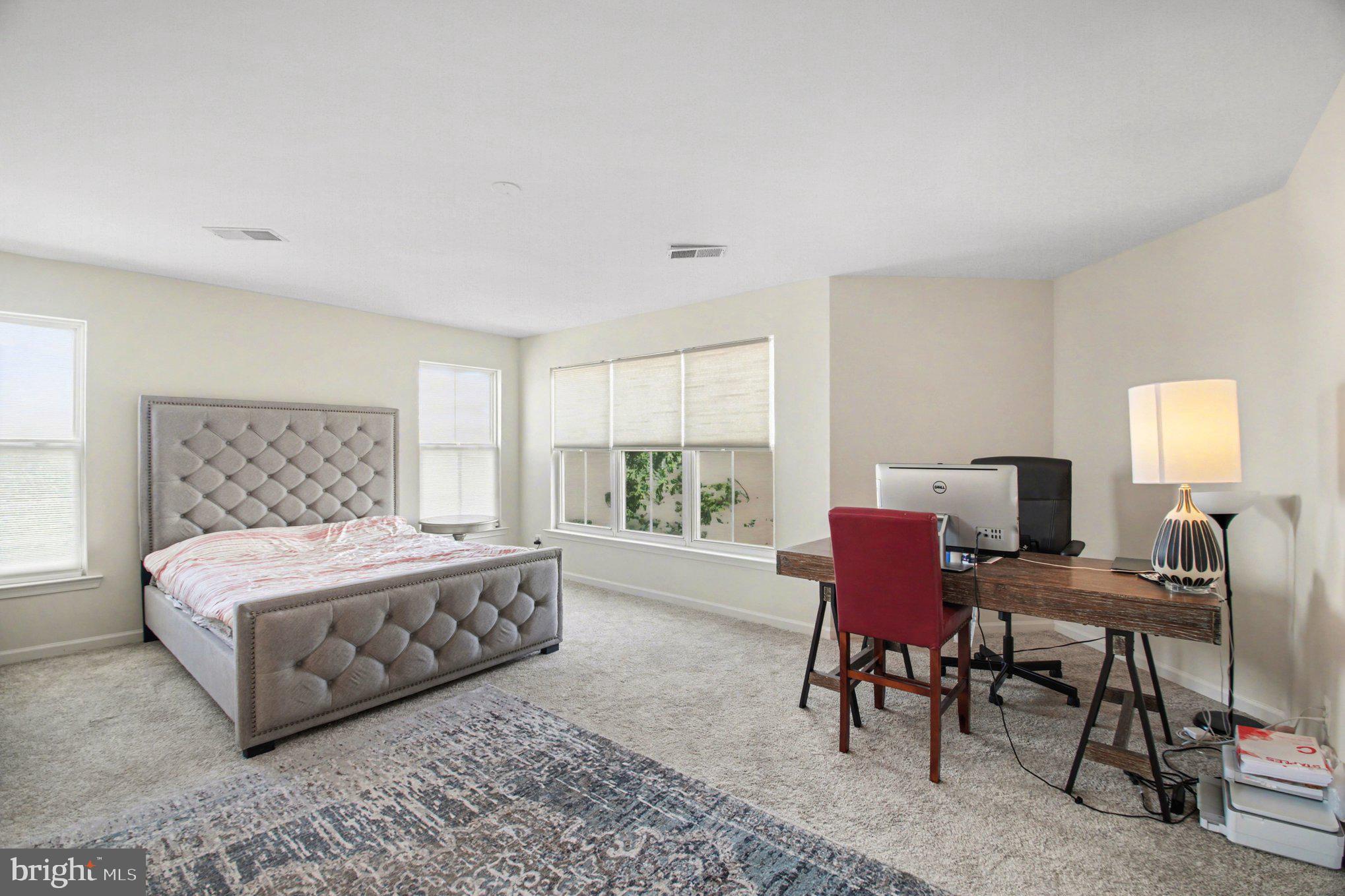 BRAMBLETON LANDBAY - Residential