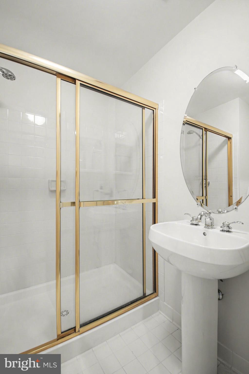 BRAMBLETON LANDBAY - Residential