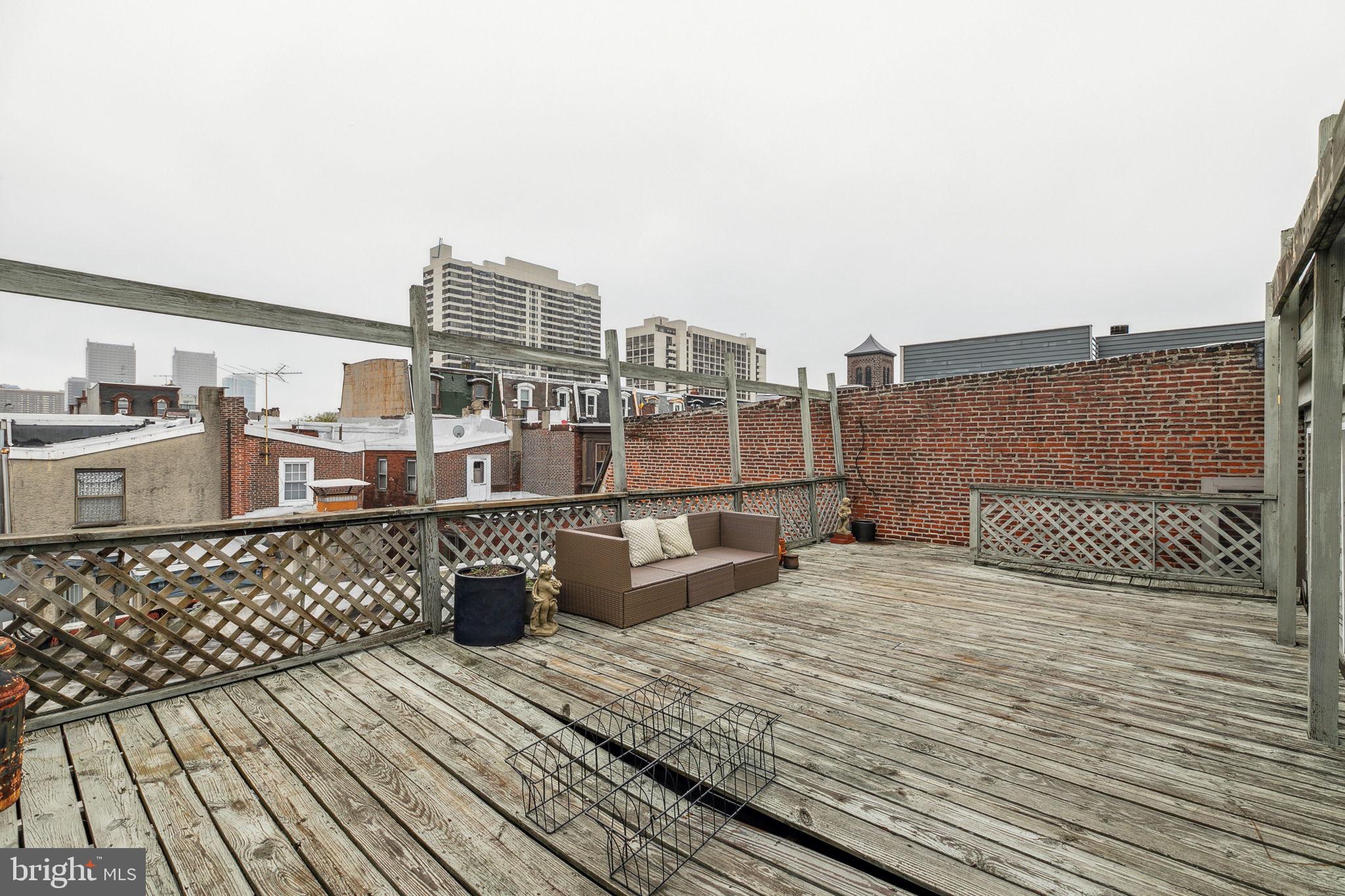 ART MUSEUM AREA - Residential