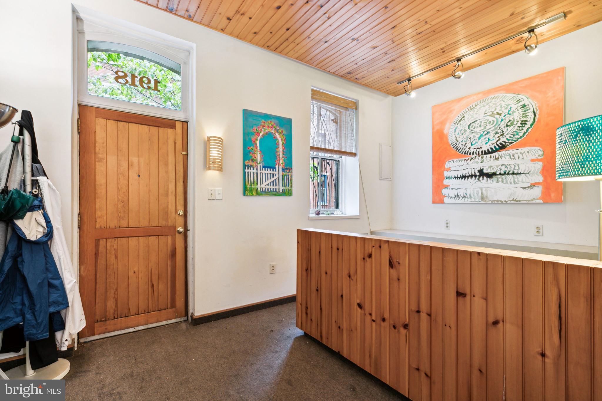 ART MUSEUM AREA - Residential